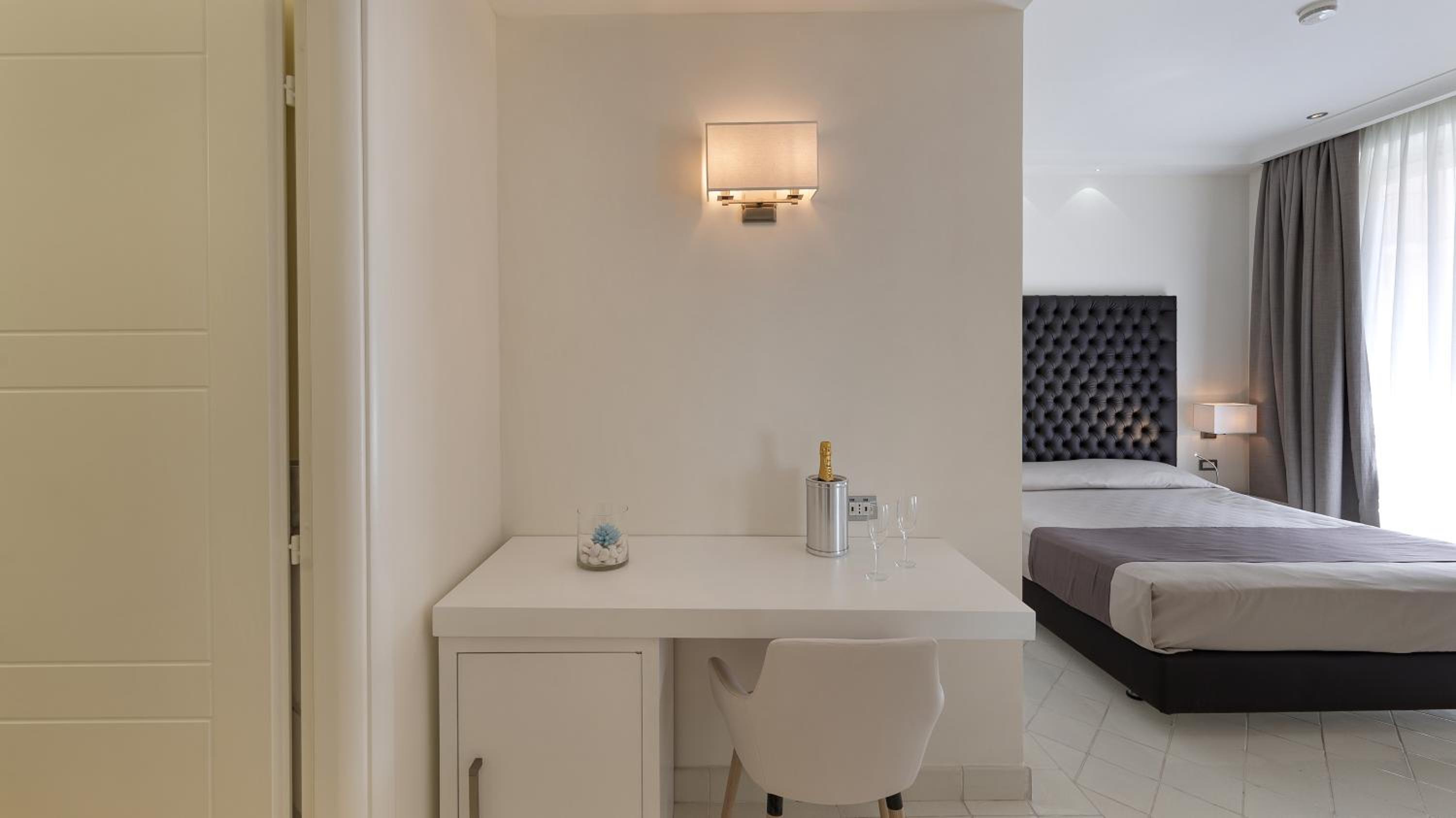 Superior Double Room - Photo 6