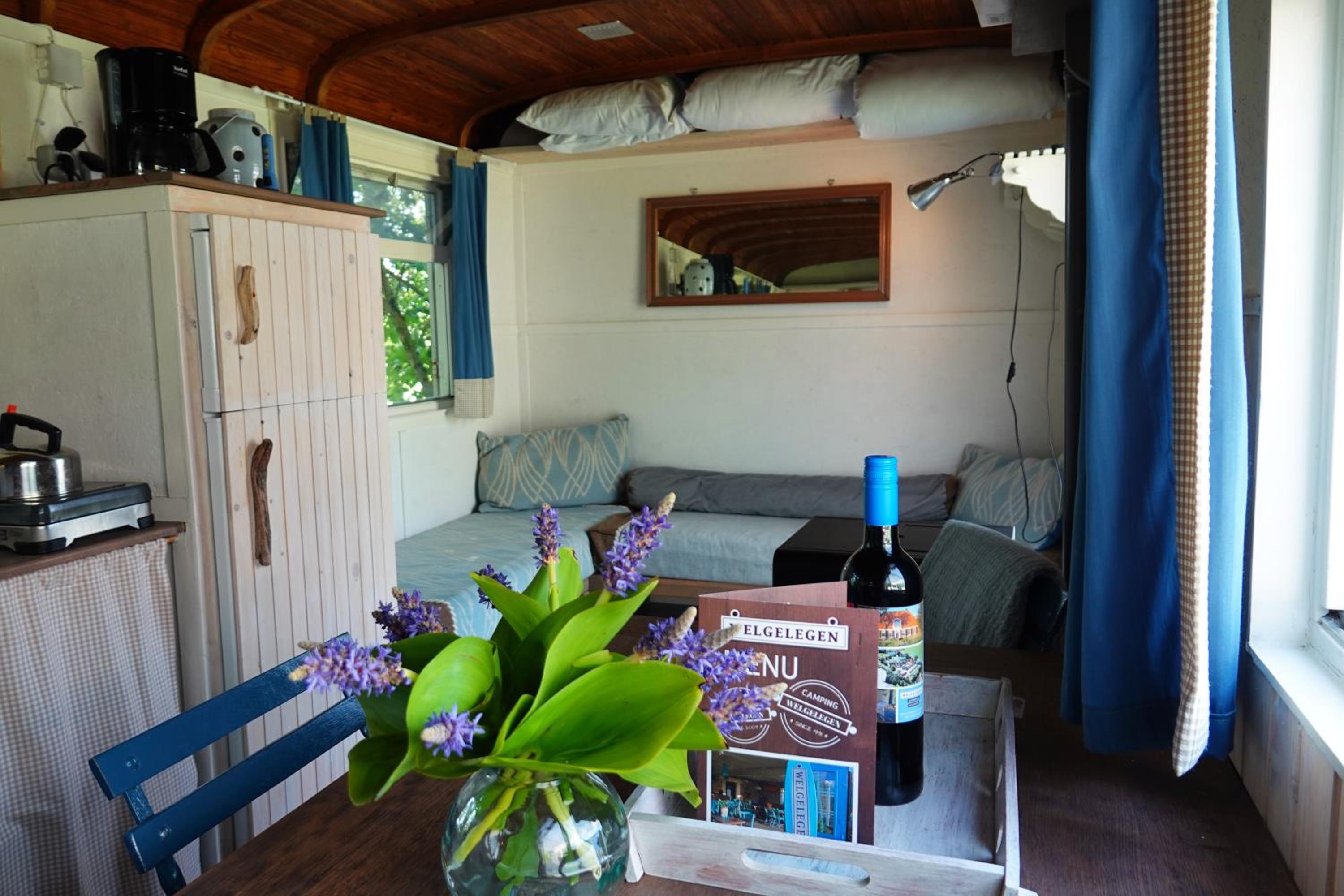 Gypsy Caravan 4 people