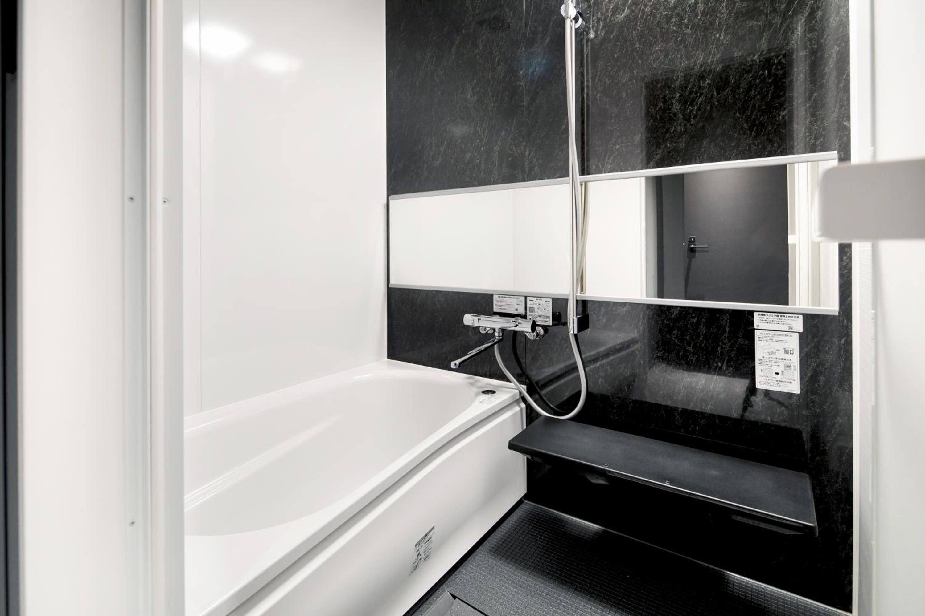 Deluxe Room with Street View