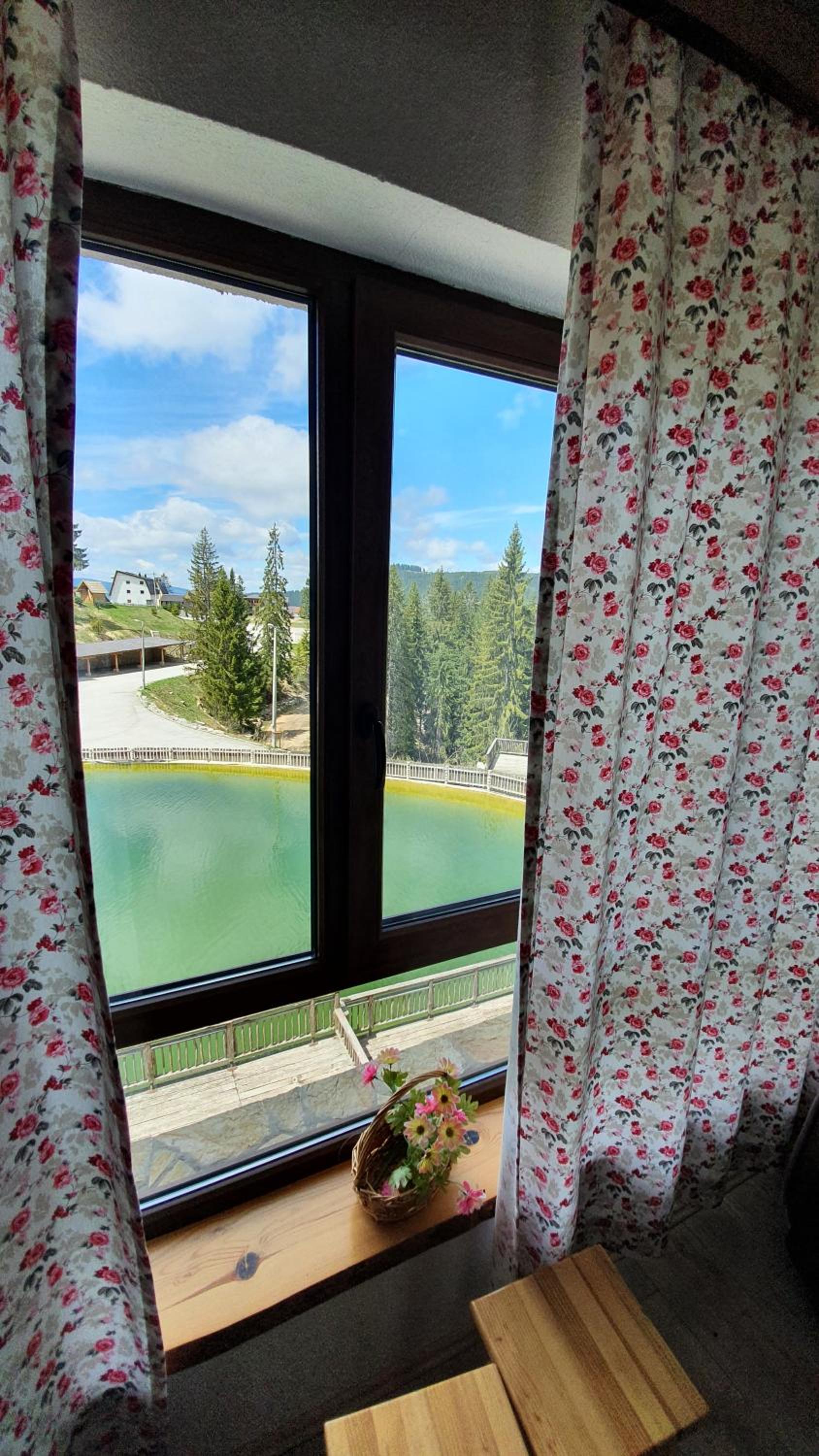 Double or Twin Room - Photo 7