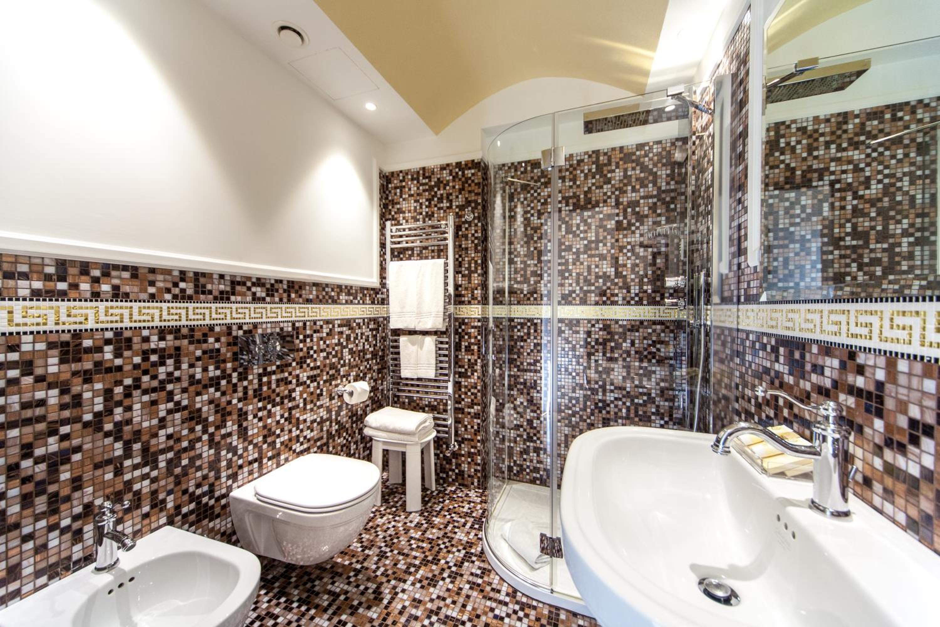 Executive Triple Room with Sea View - Photo 4