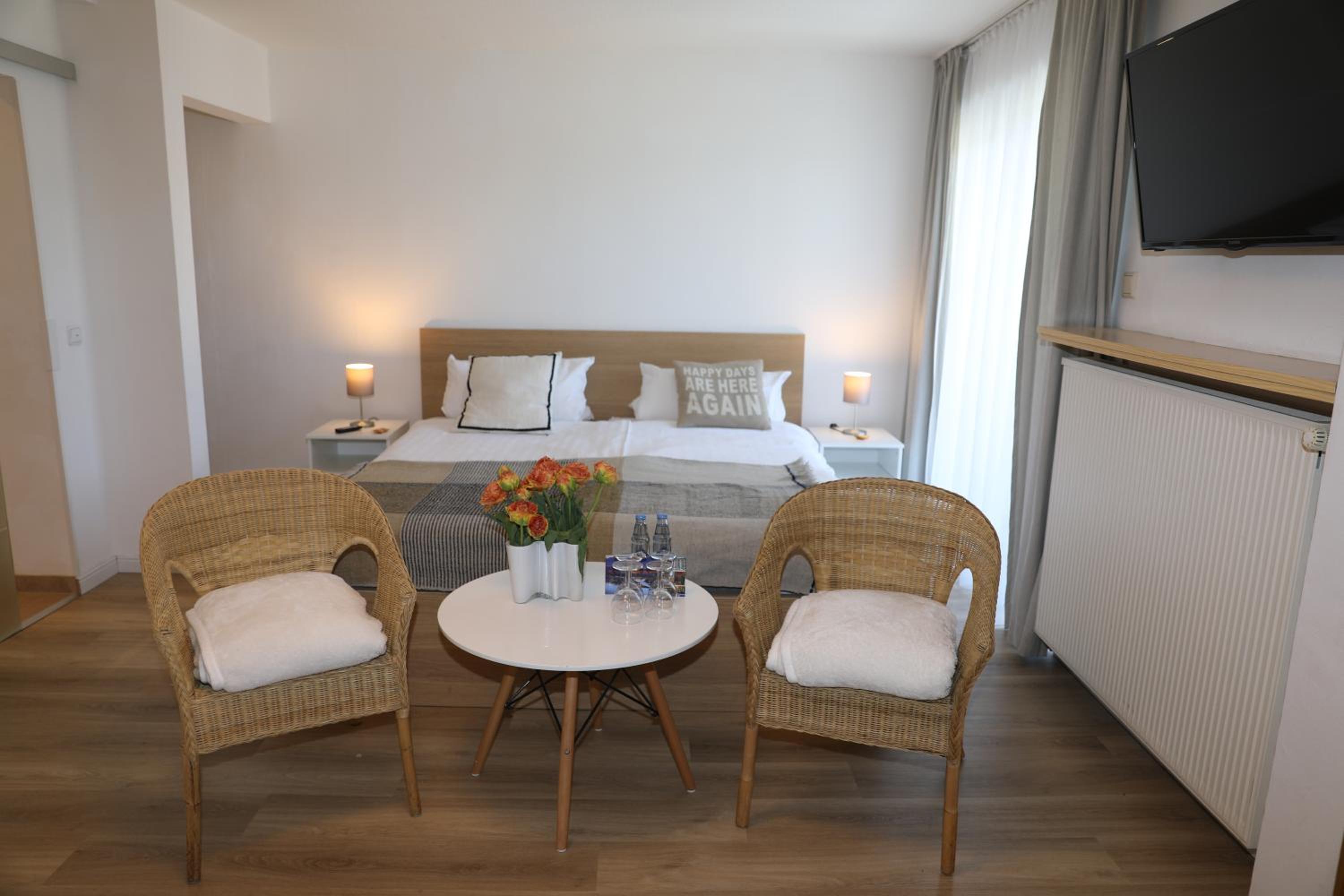 Triple Room - Photo 2