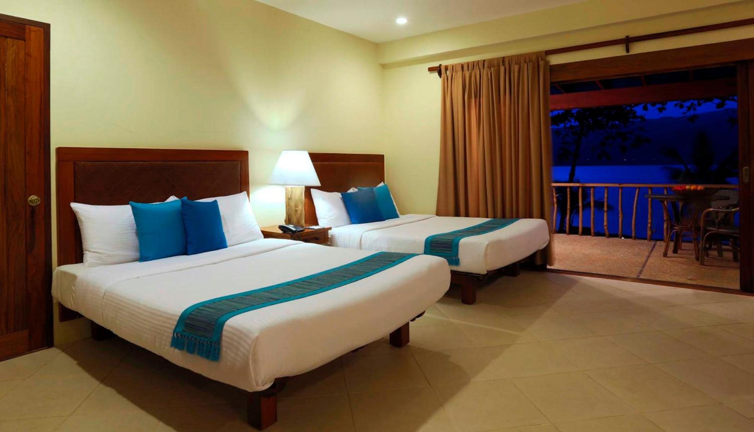 Deluxe Room - Photo 3