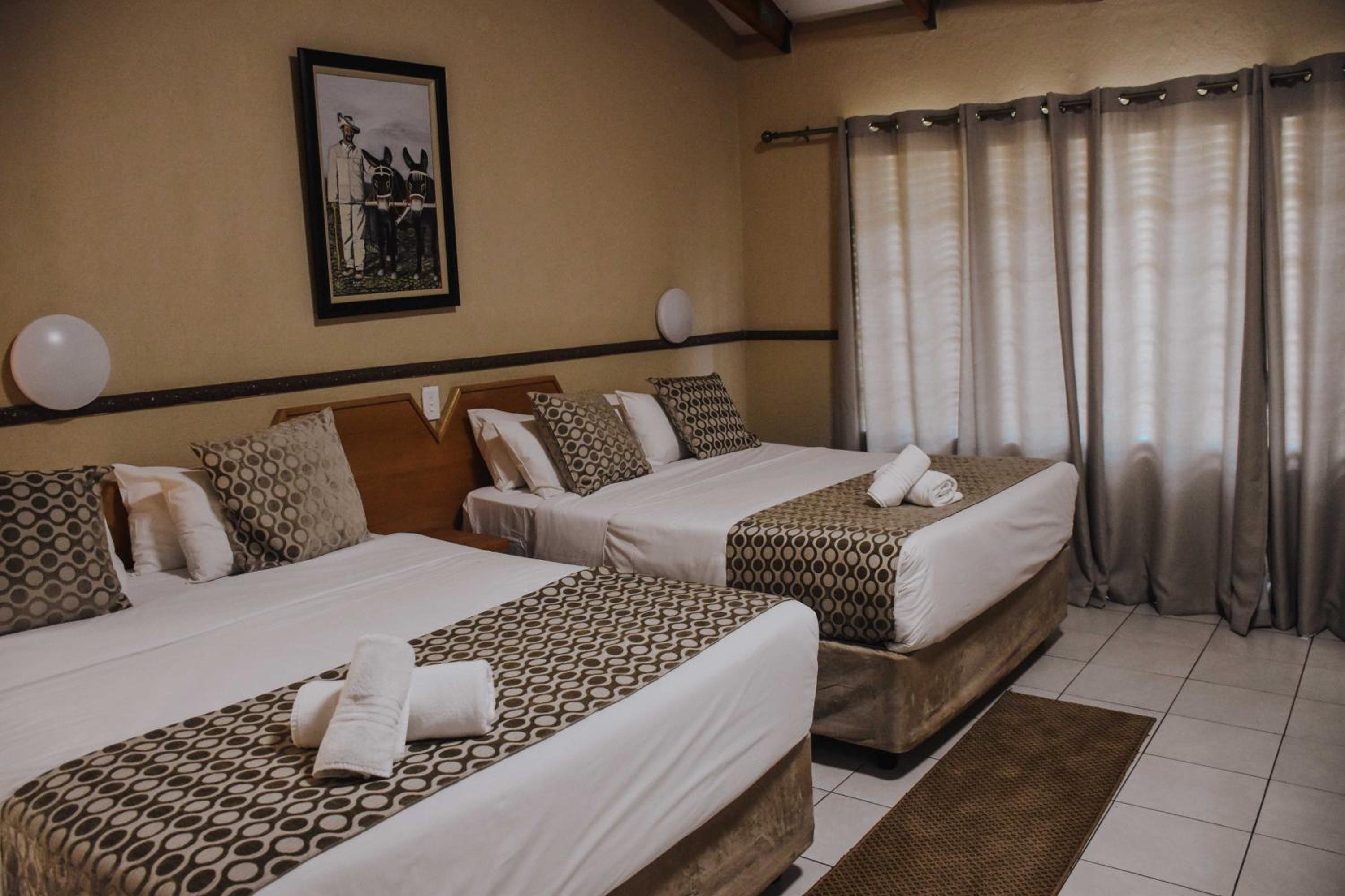 Business Suite photo 2