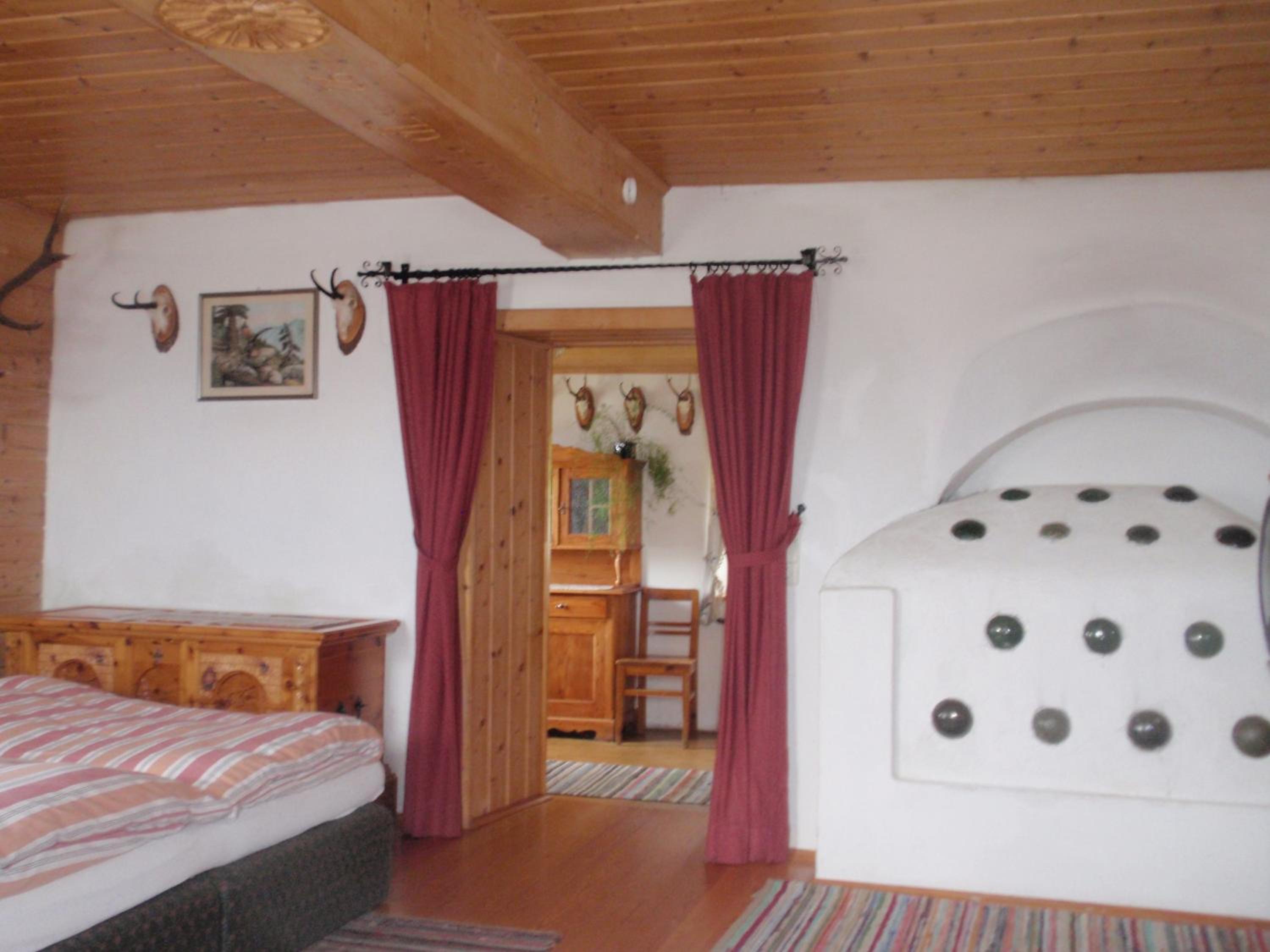 One-Bedroom Apartment - Photo 7