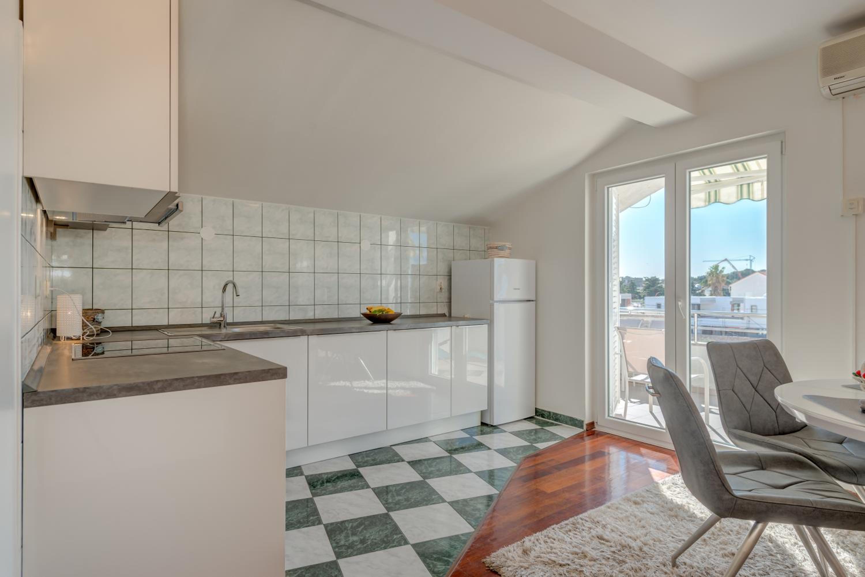 Apartment with Terrace