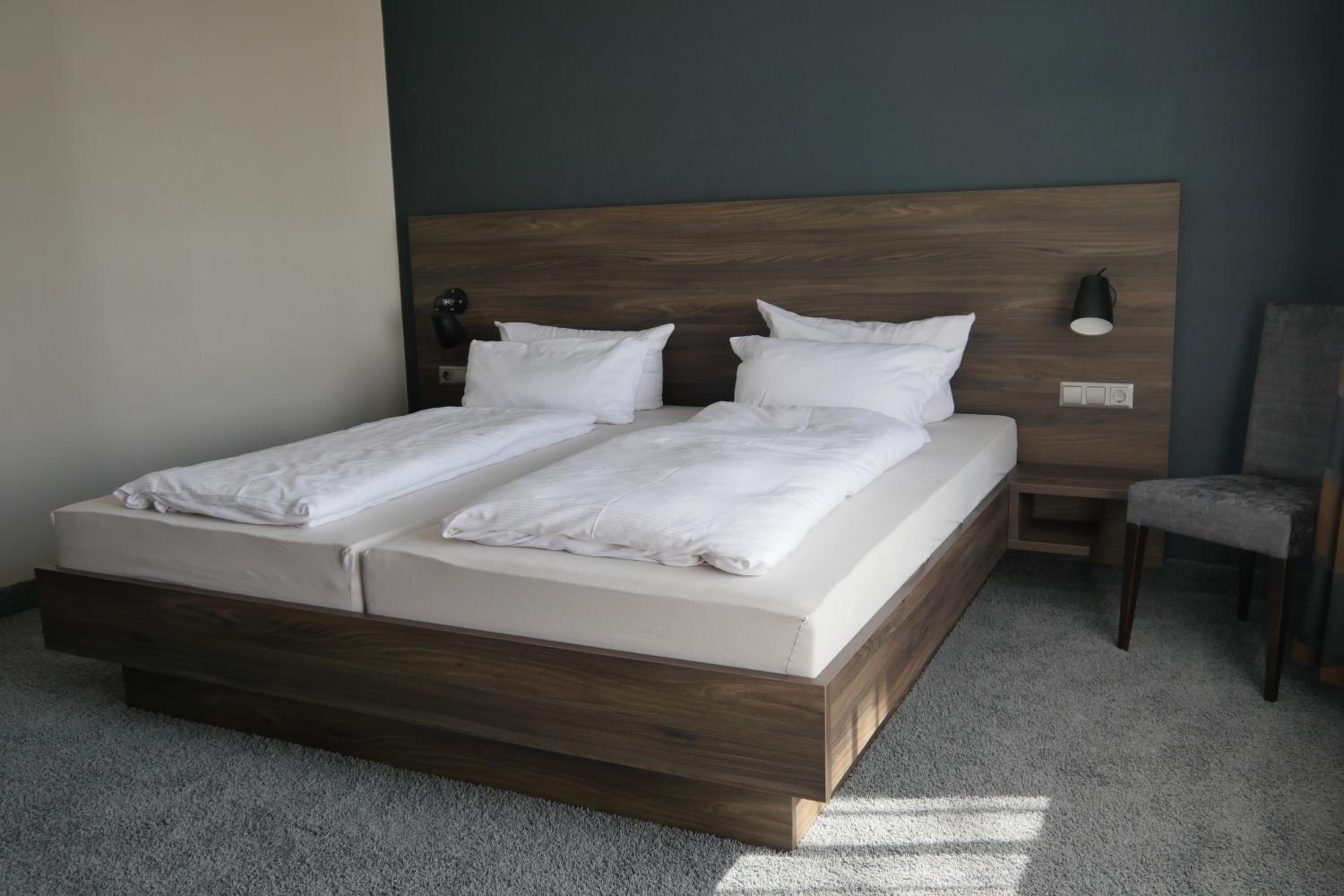 Suite with Balcony - Photo 2