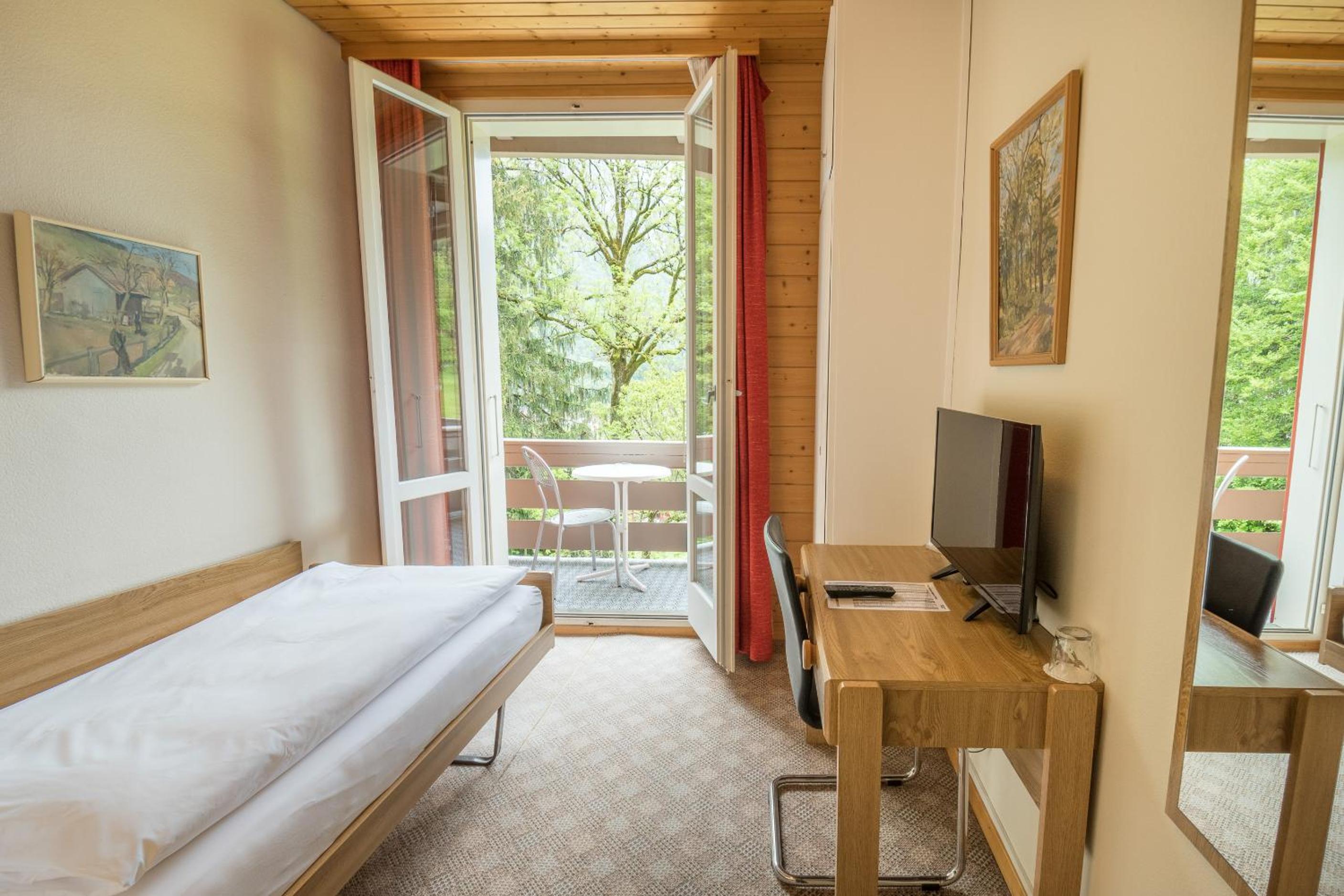 Standard Single Room photo 3
