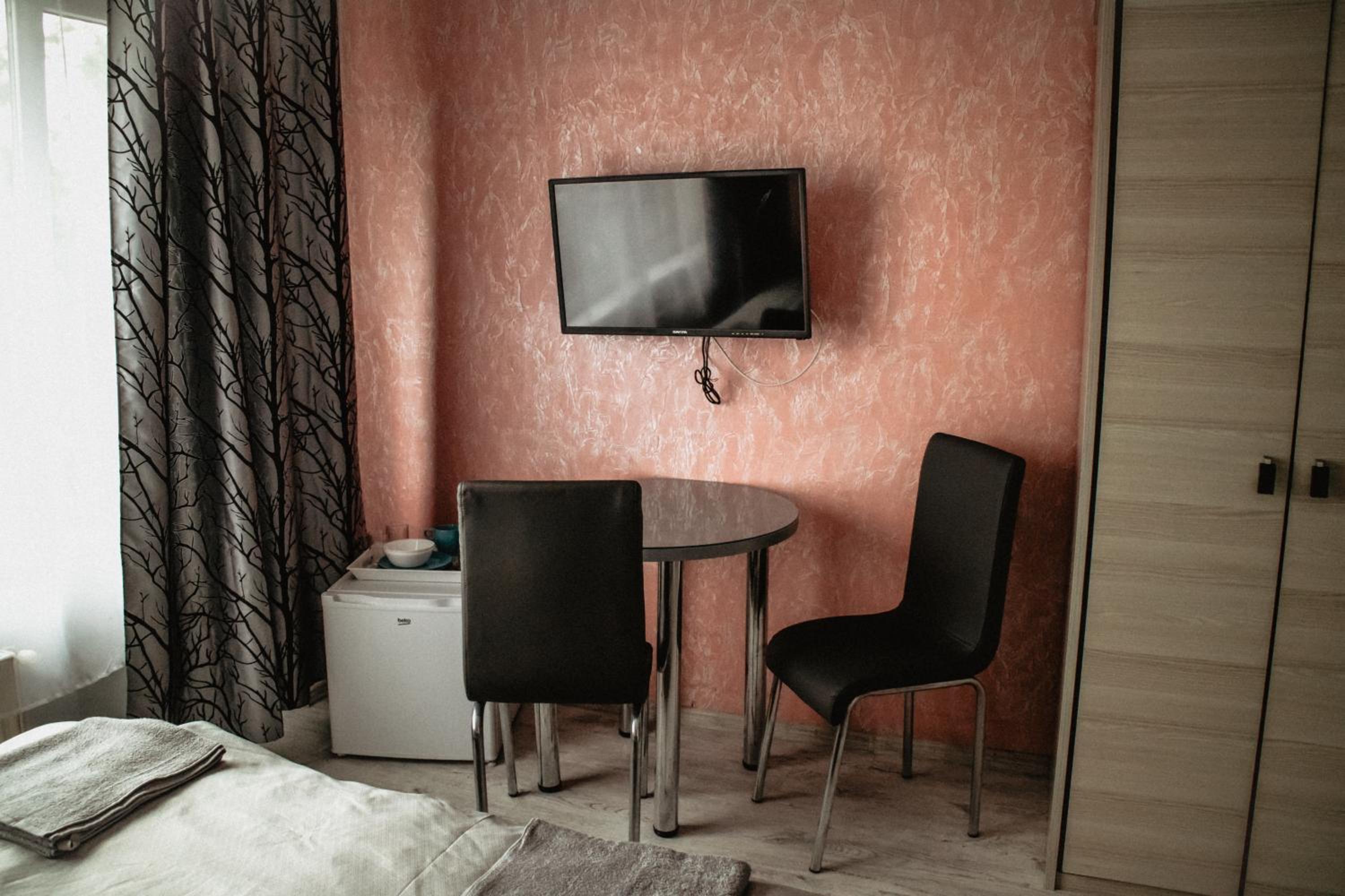 Double Room - Photo 3