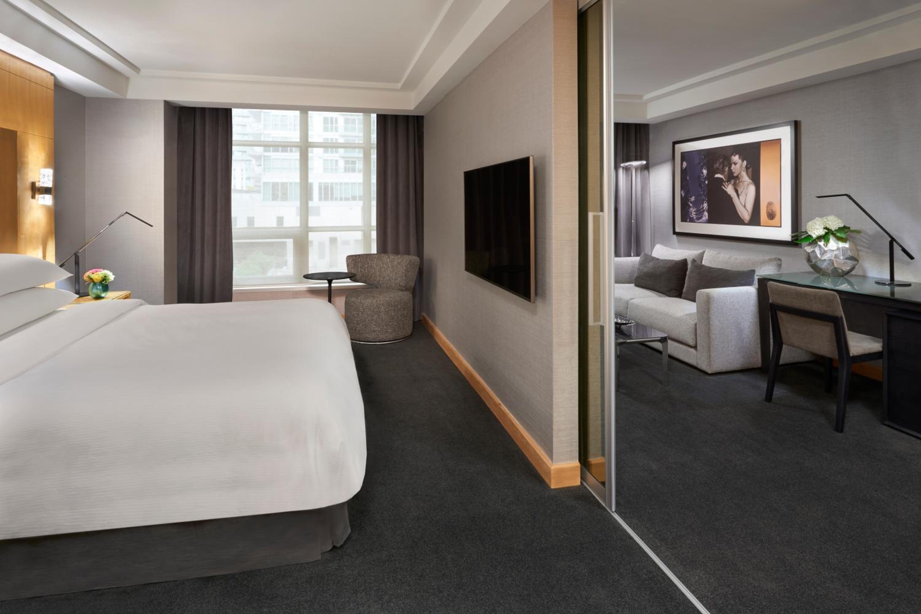 Executive King Suite