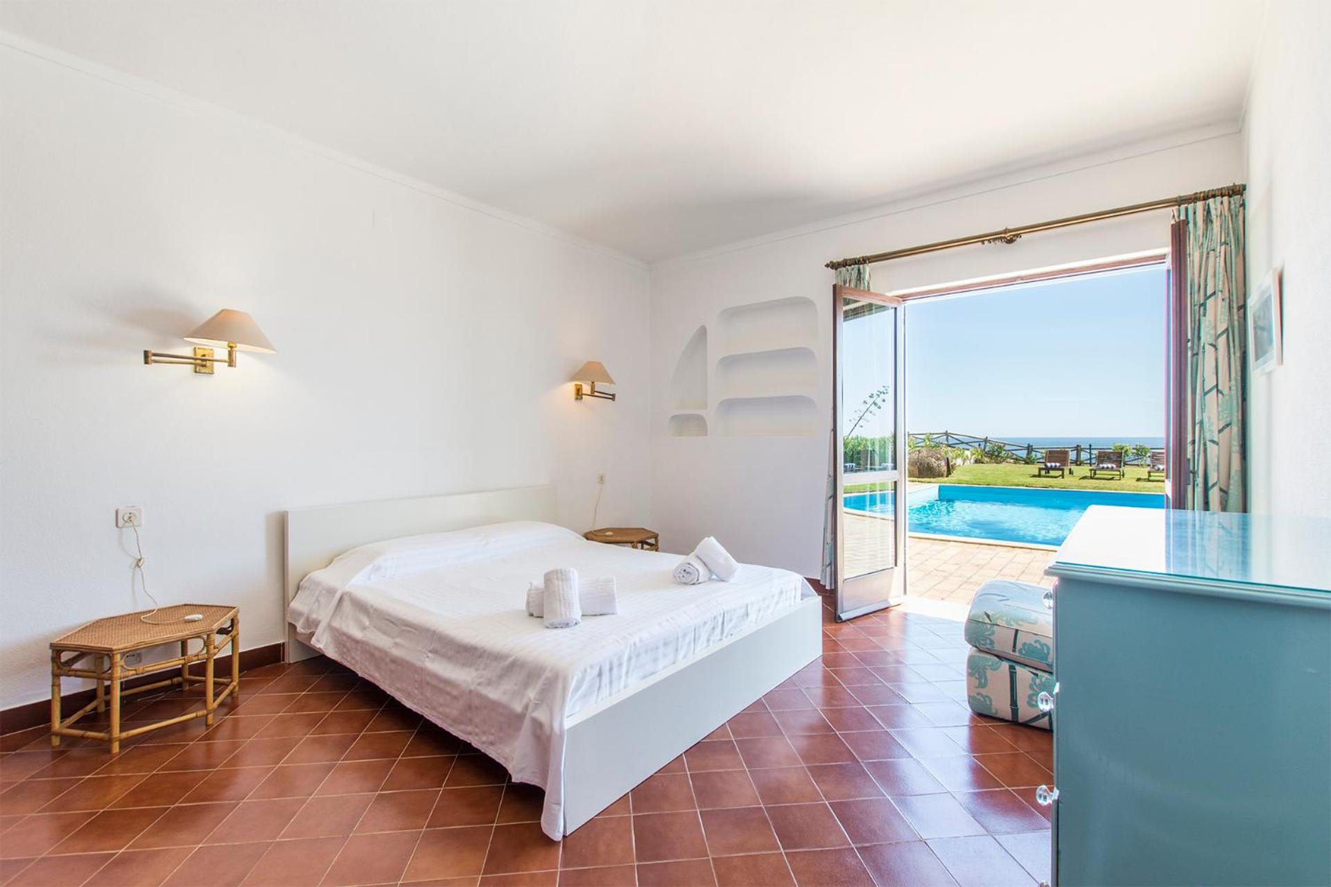 Villa - Beach Front