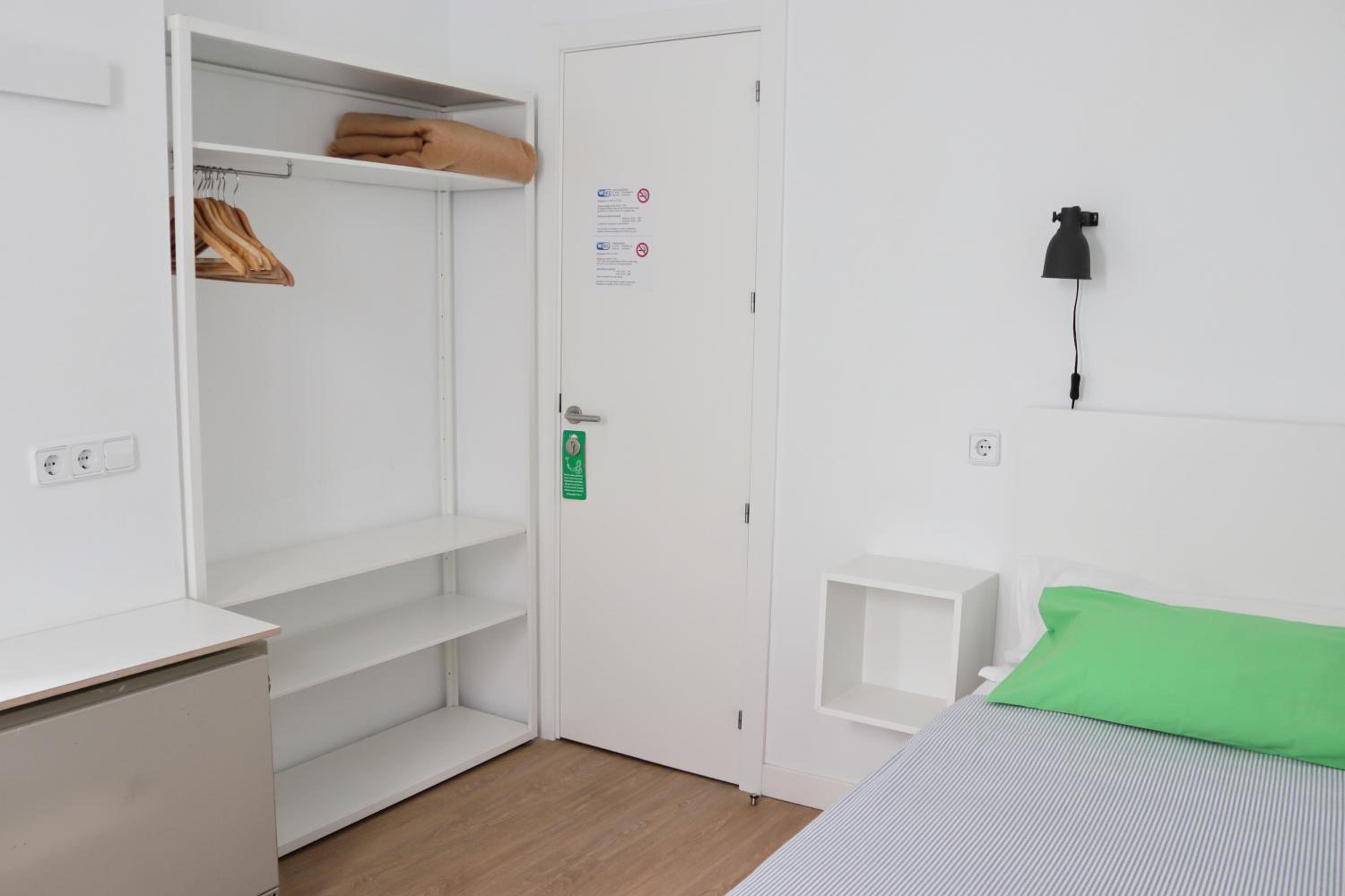 Single Room photo 2