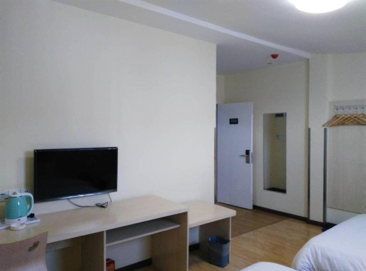 Select Twin Room photo 2