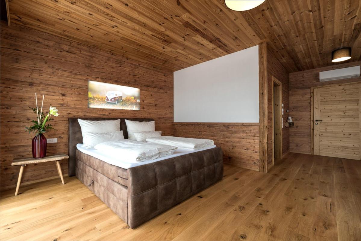 Double Room with Balcony - Photo 7
