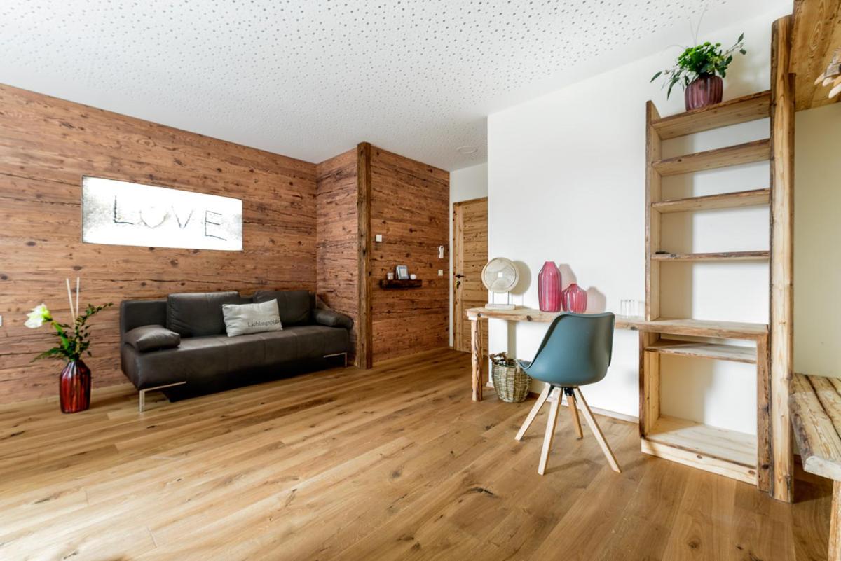 Family Room with Balcony - Photo 7