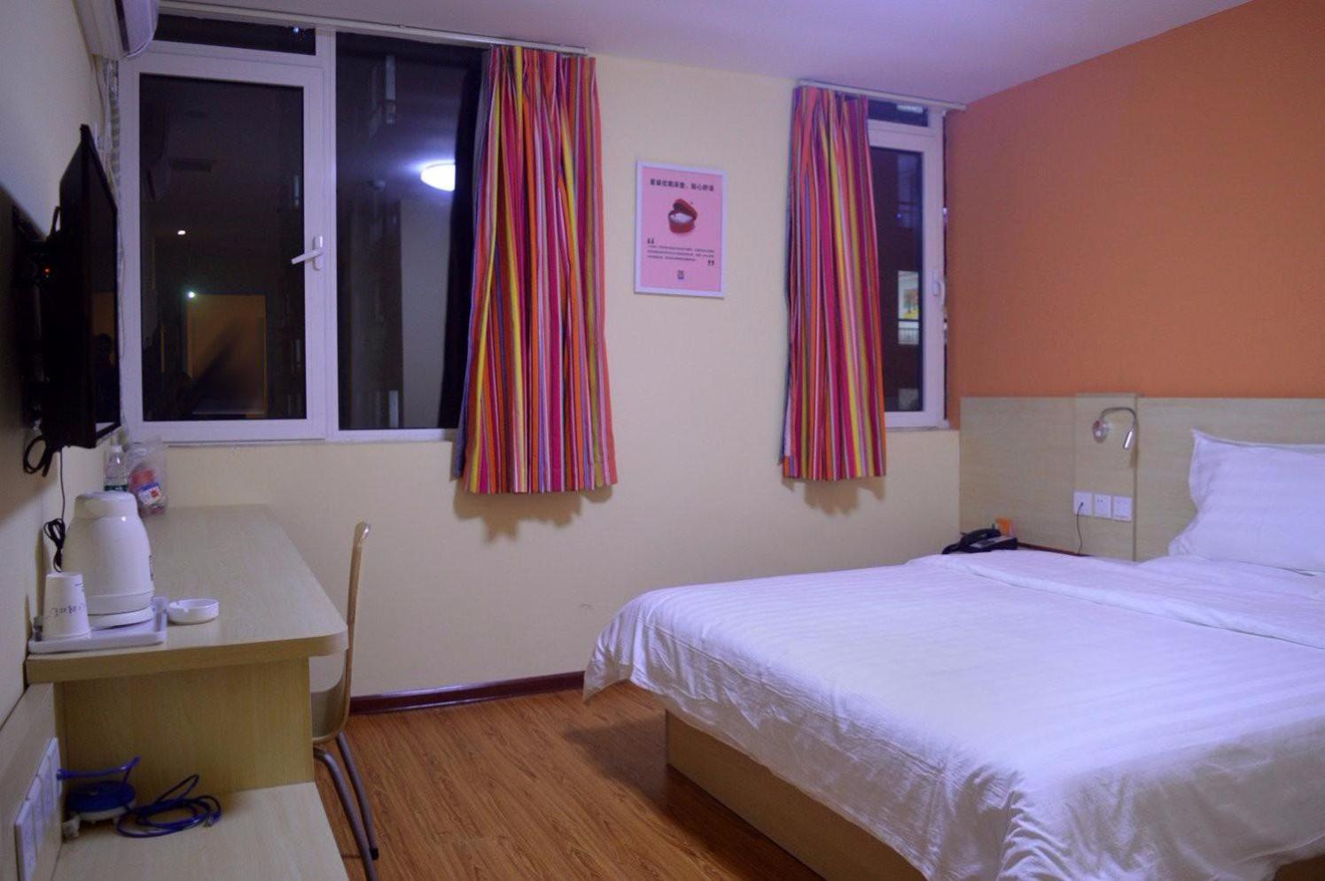 Standard Double Room photo 3