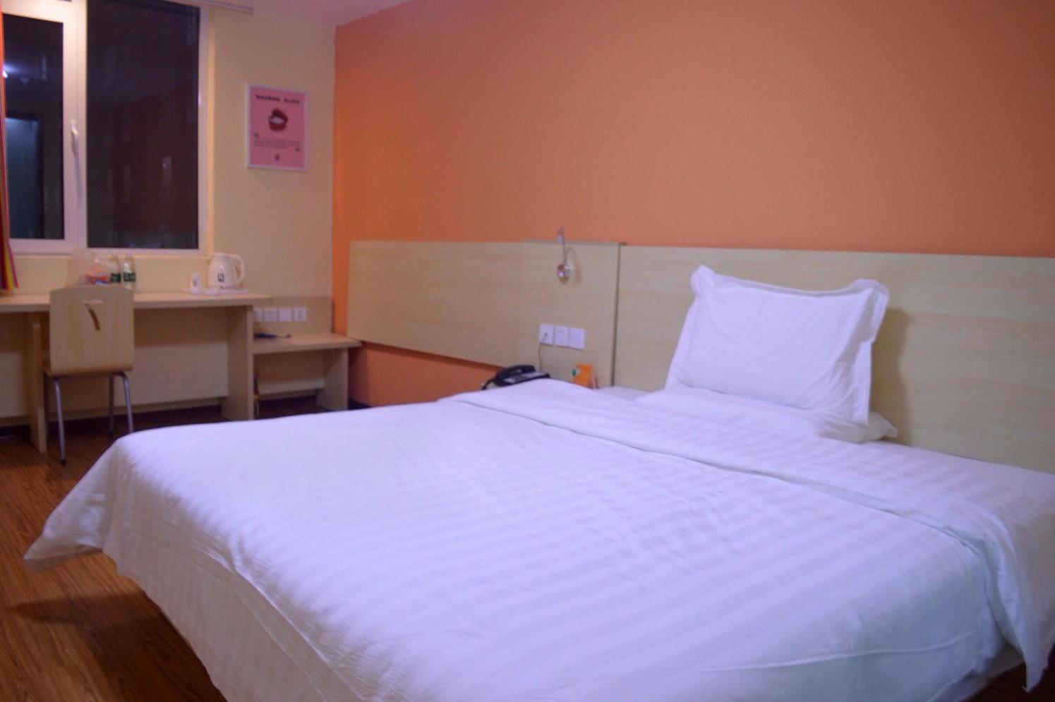 Standard Double Room photo 2