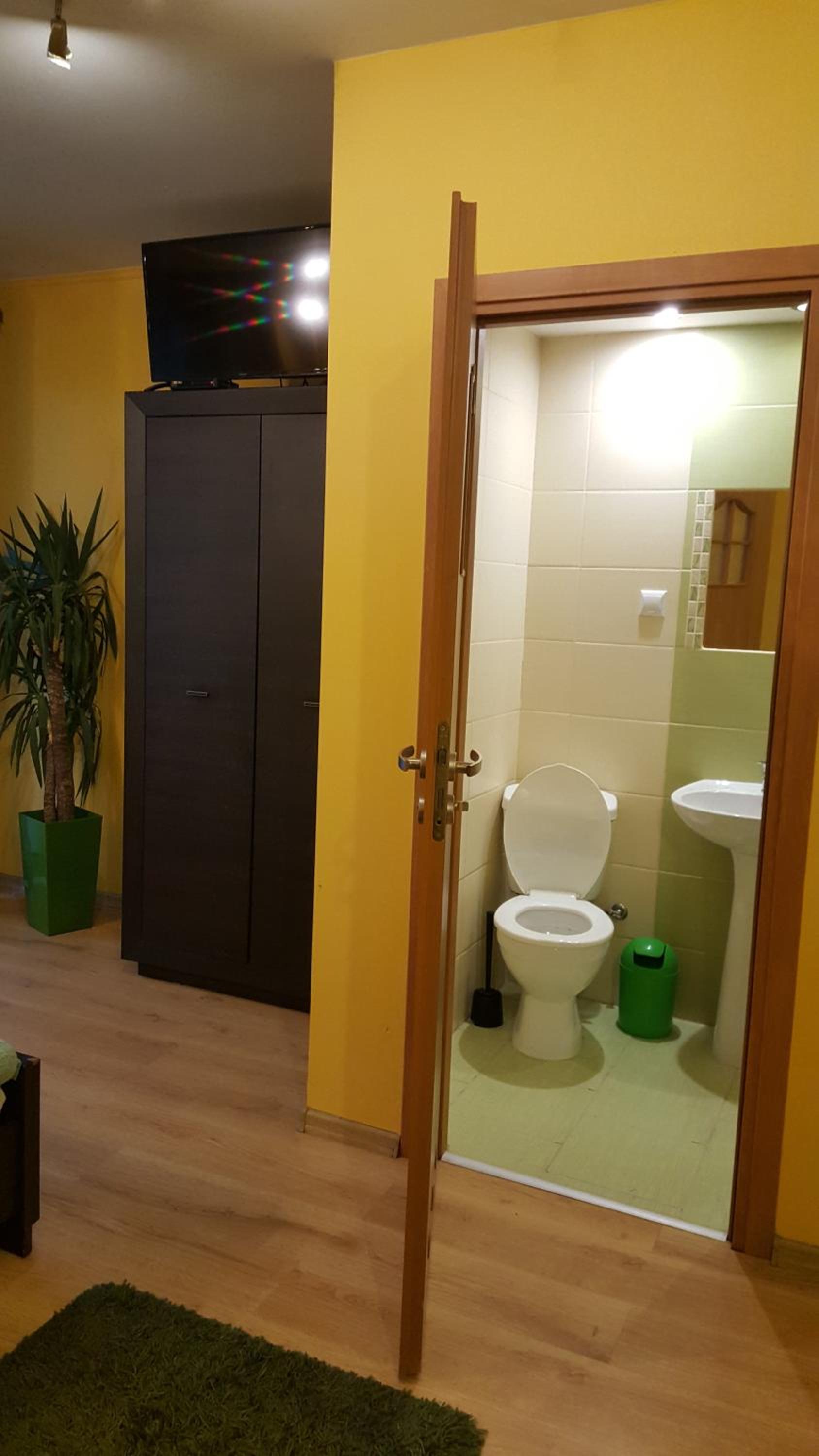 Triple Room - Photo 8