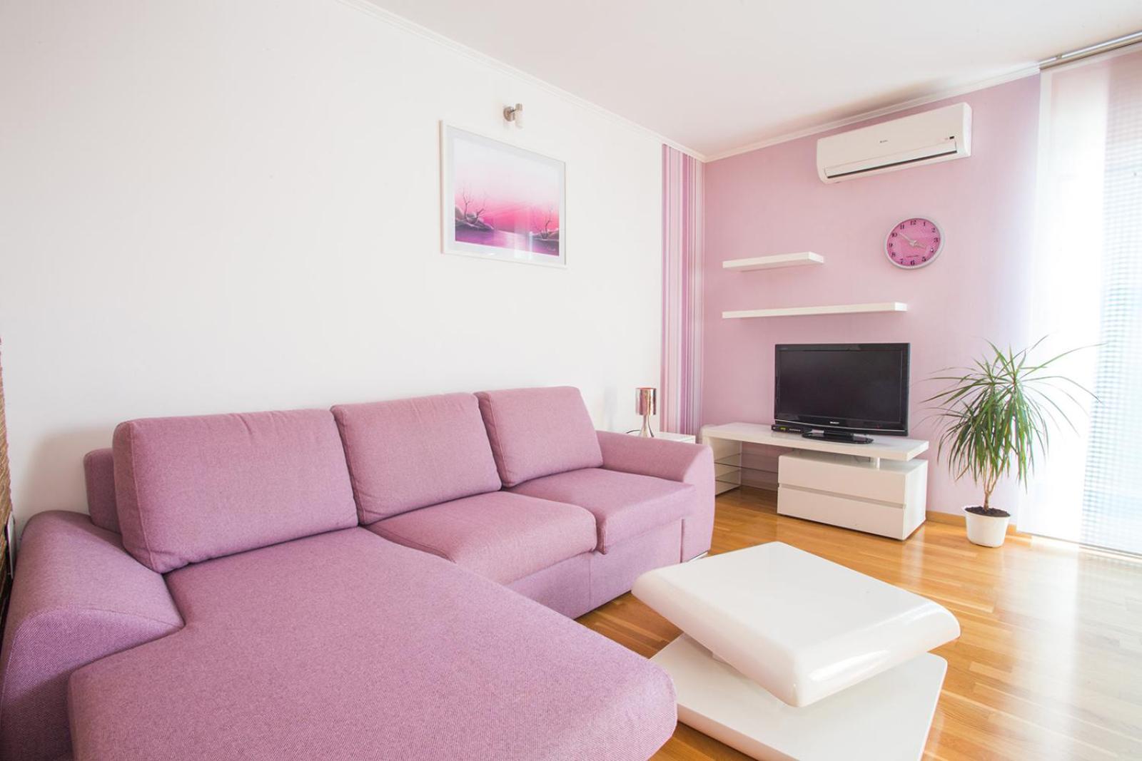 Suite with Balcony - Photo 1