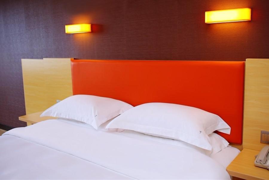Premium Queen Room photo 1