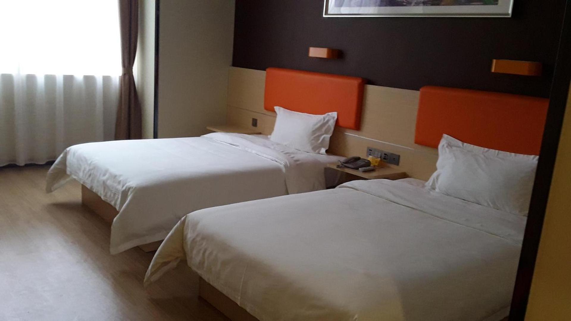 Twin Room photo 1