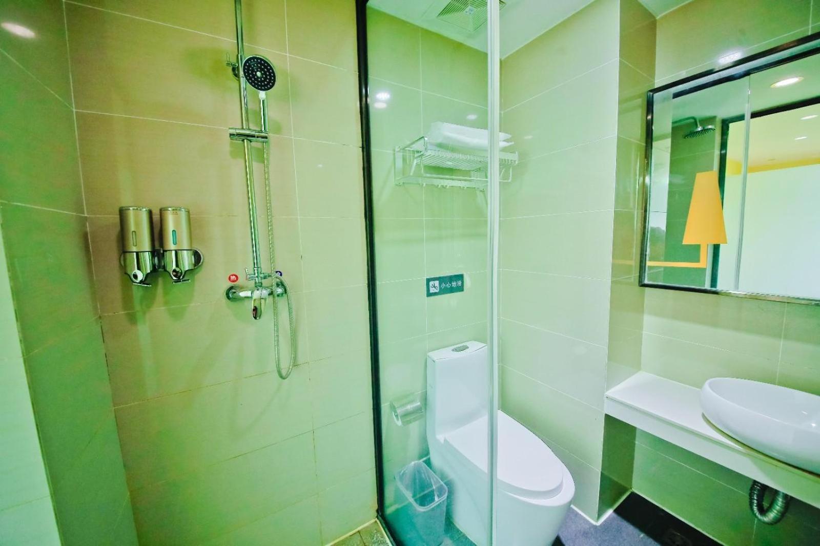 Business Twin Room photo 2