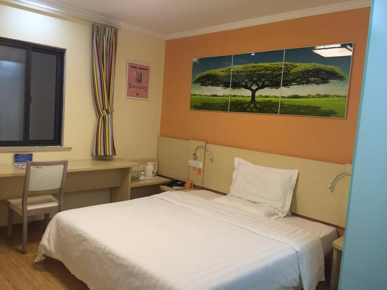 Selected Double Room photo 3