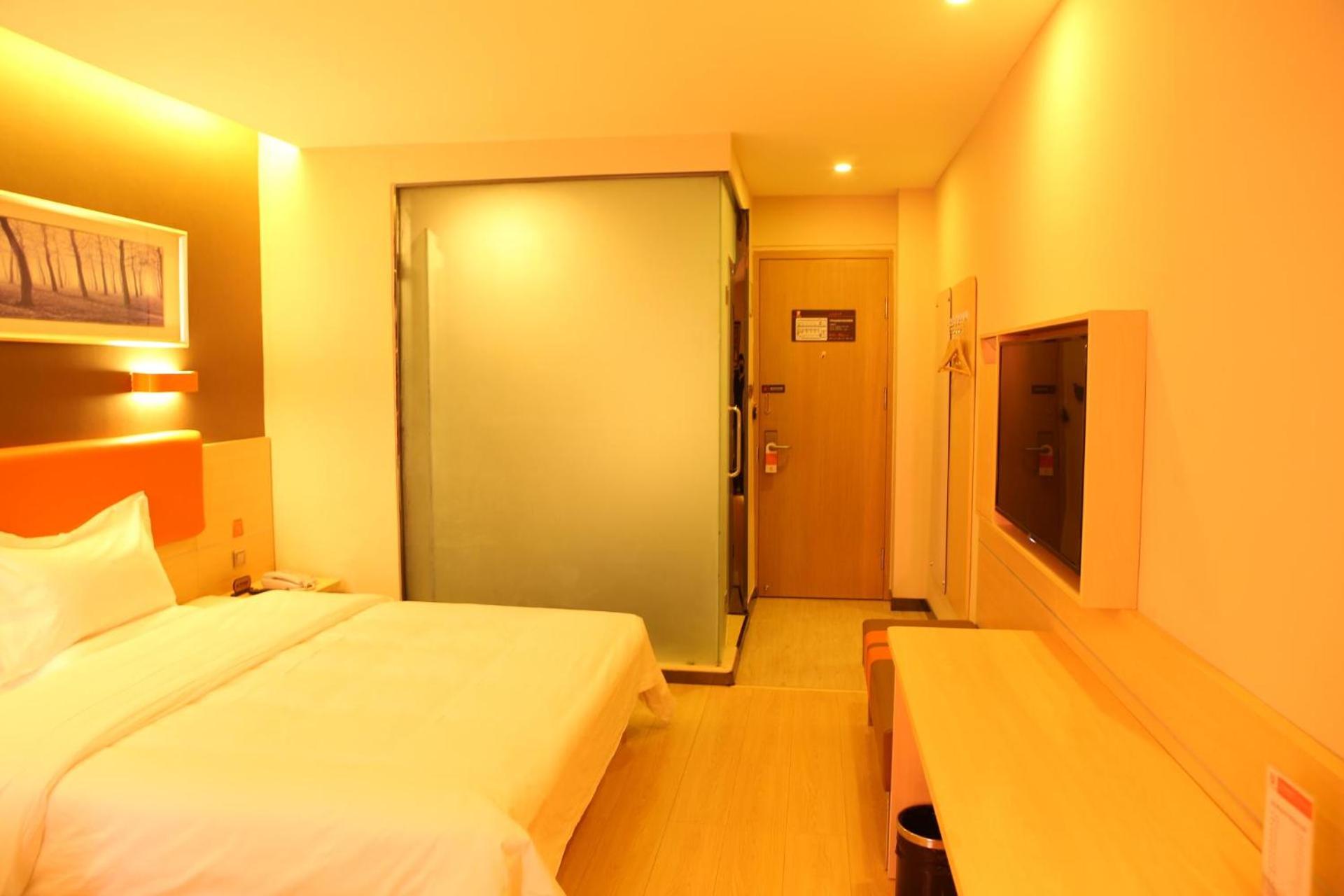 Select Room photo 1