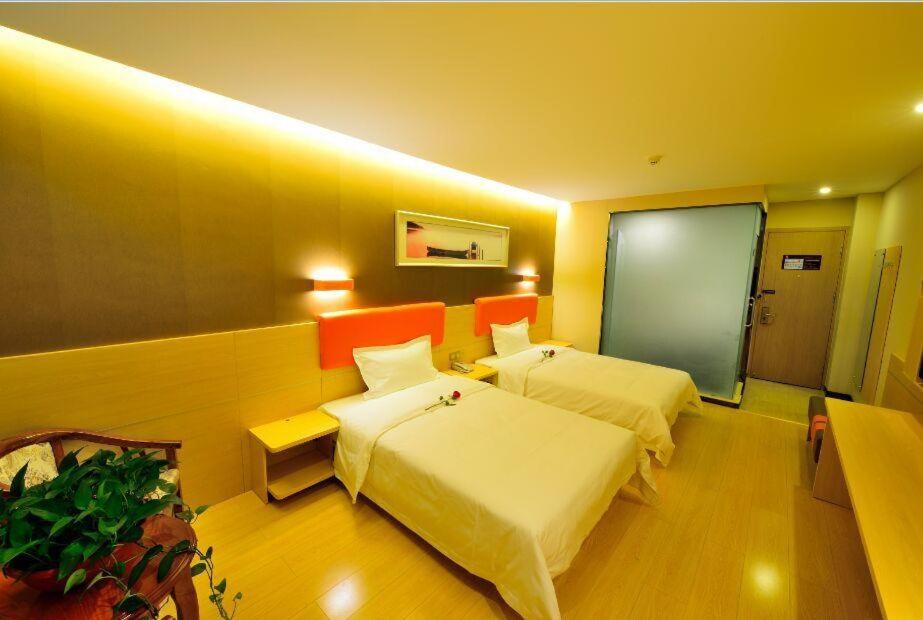 Premium Deluxe Twin Room