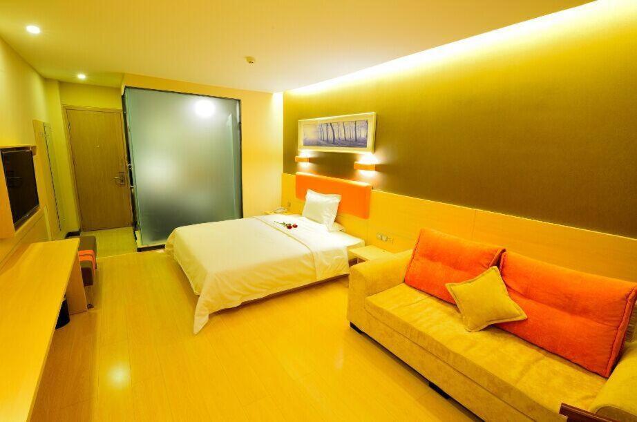 Superior Queen Room