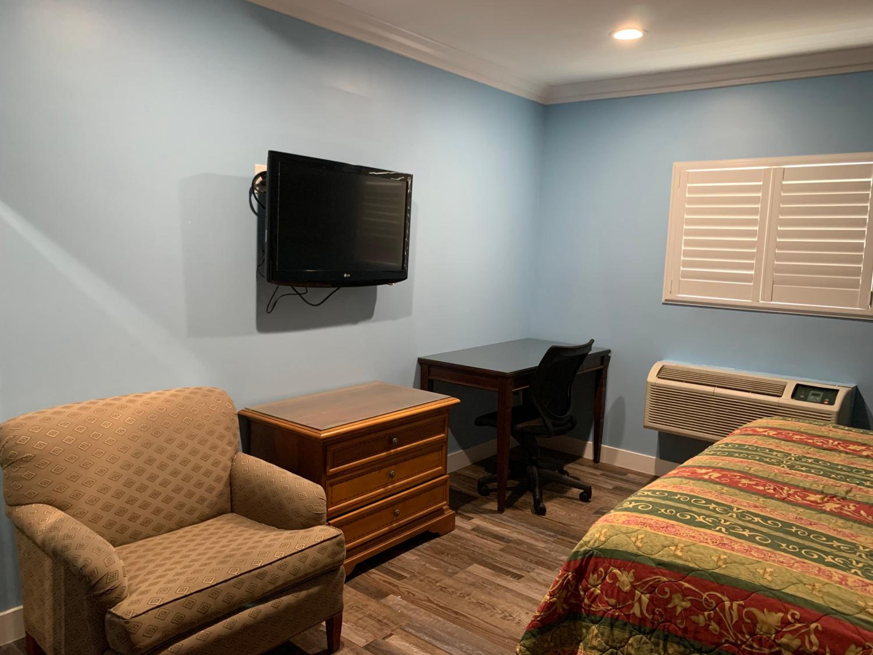 Superior King Room - Photo 4