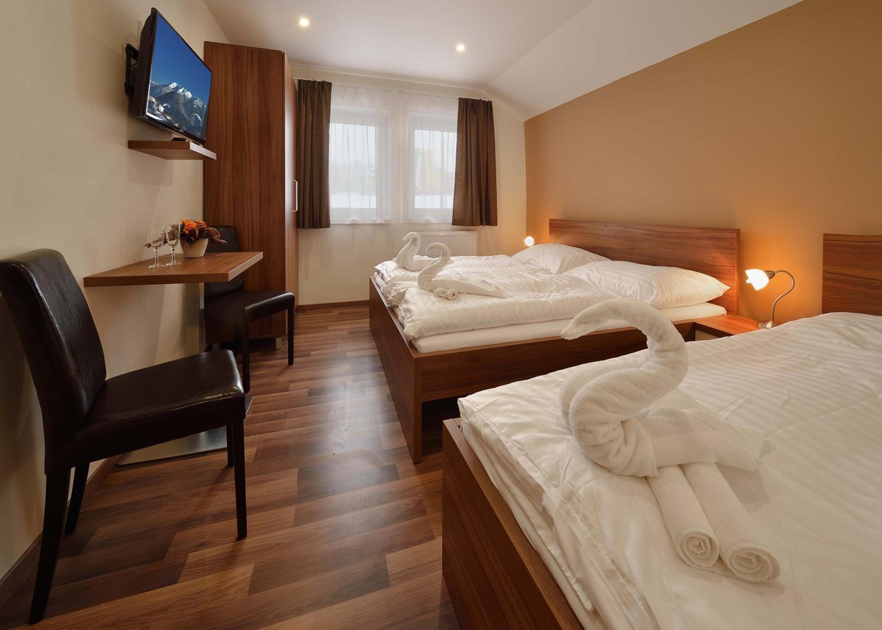 Deluxe Triple Room photo 1