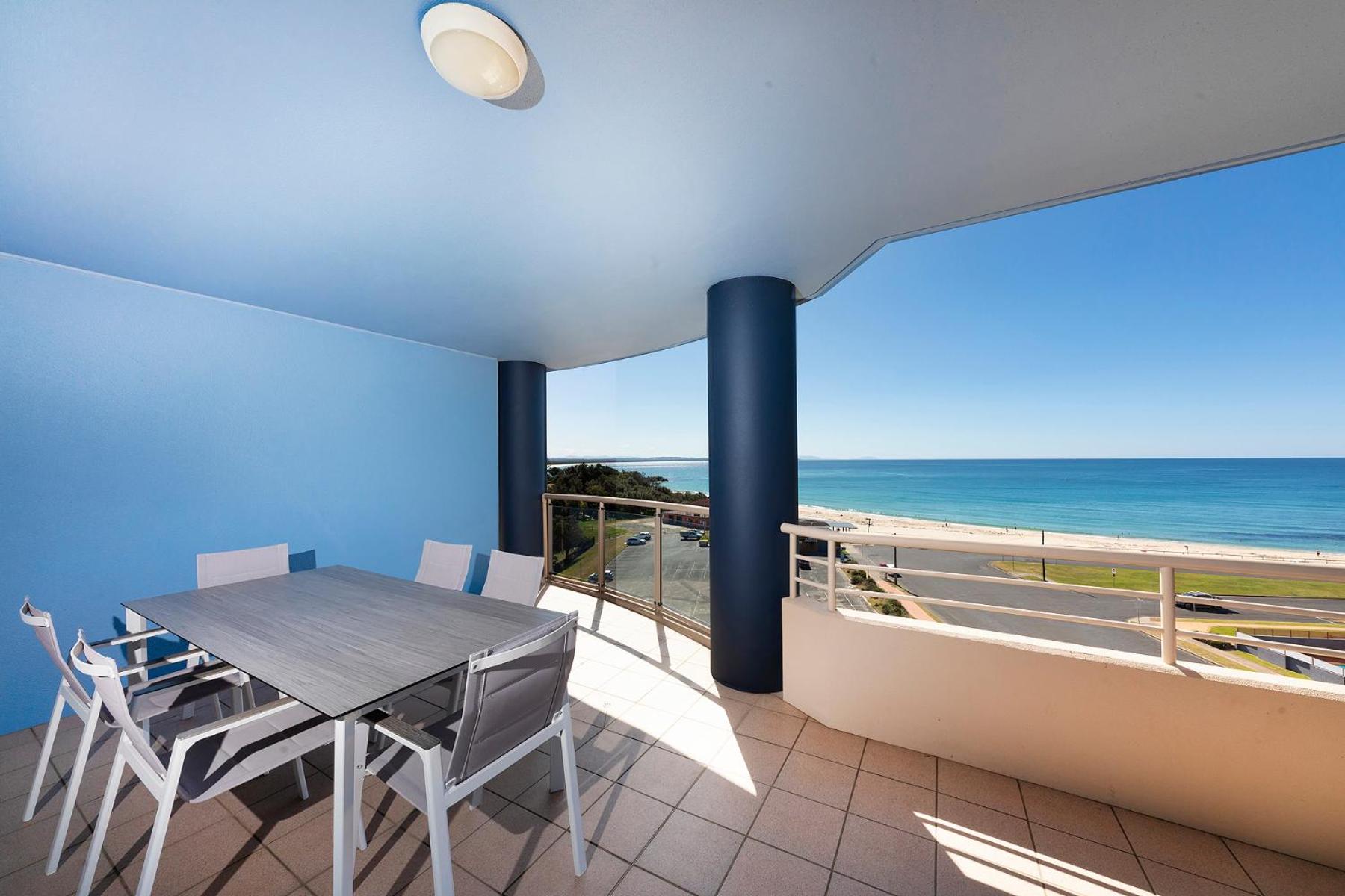 Three-Bedroom Apartment with Beach View - Level 8 (Unit 18) photo 2