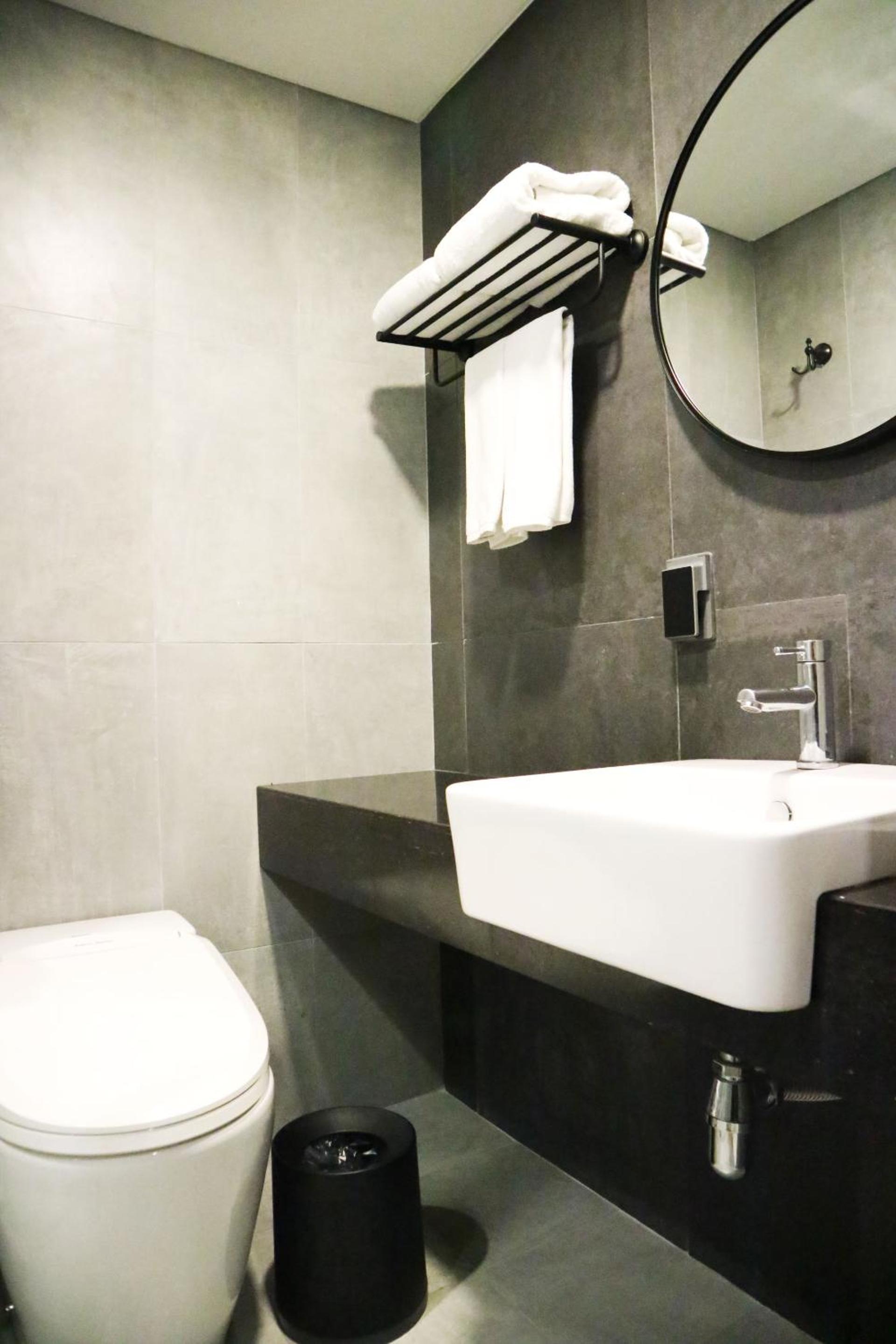 Standard Double Room - Photo 10