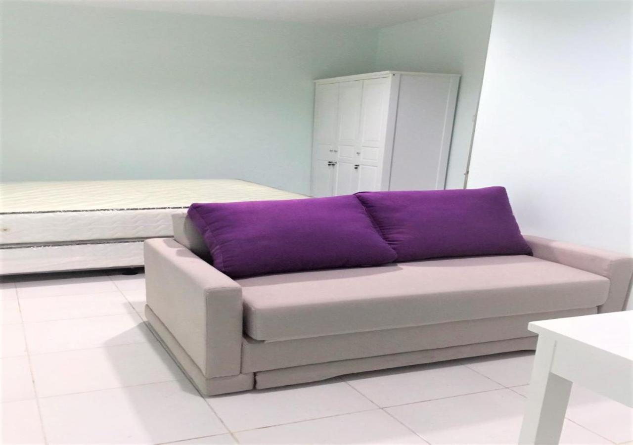 One-Bedroom Suite - Photo 15