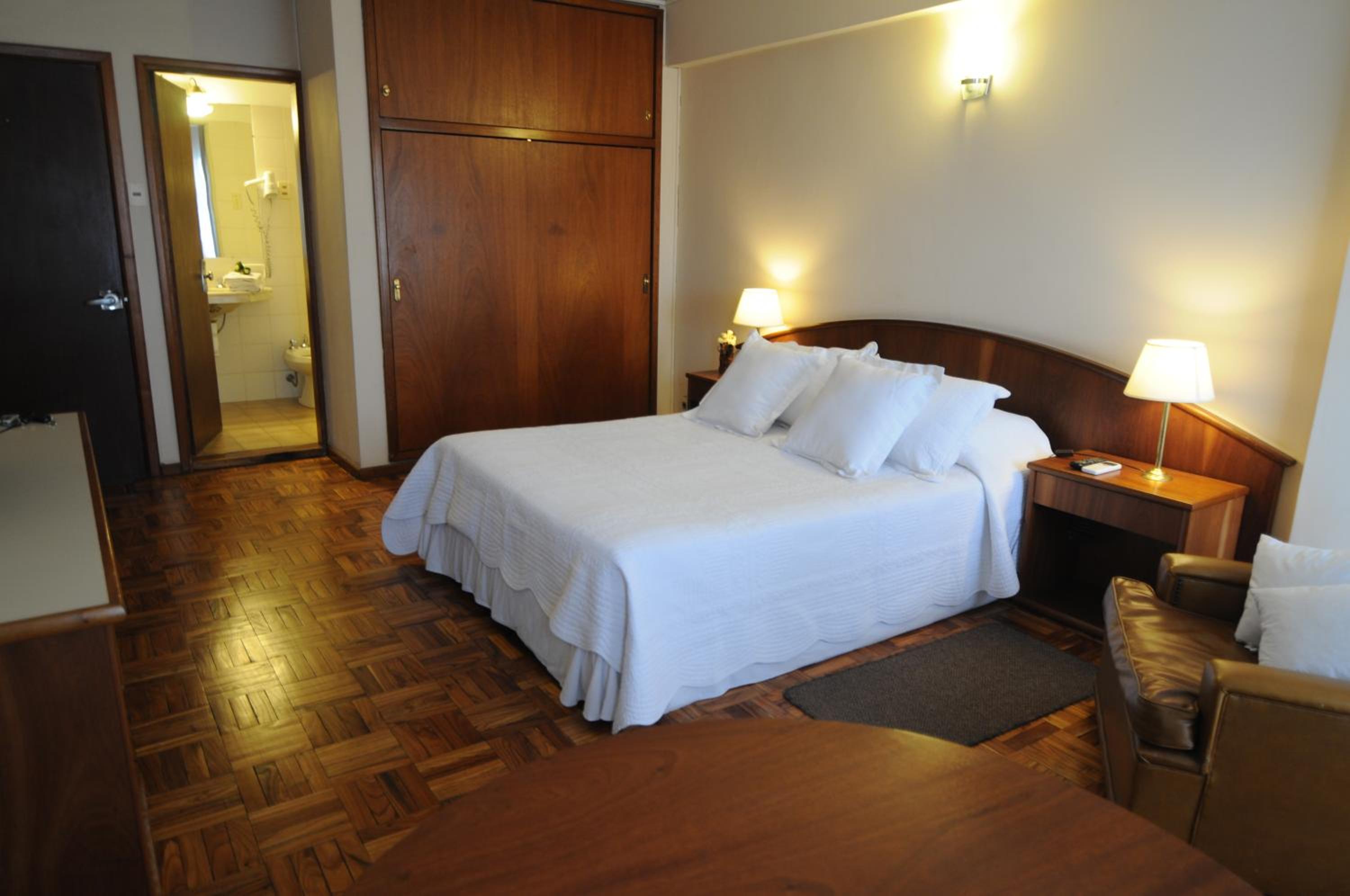 Superior Double or Twin Room photo 2
