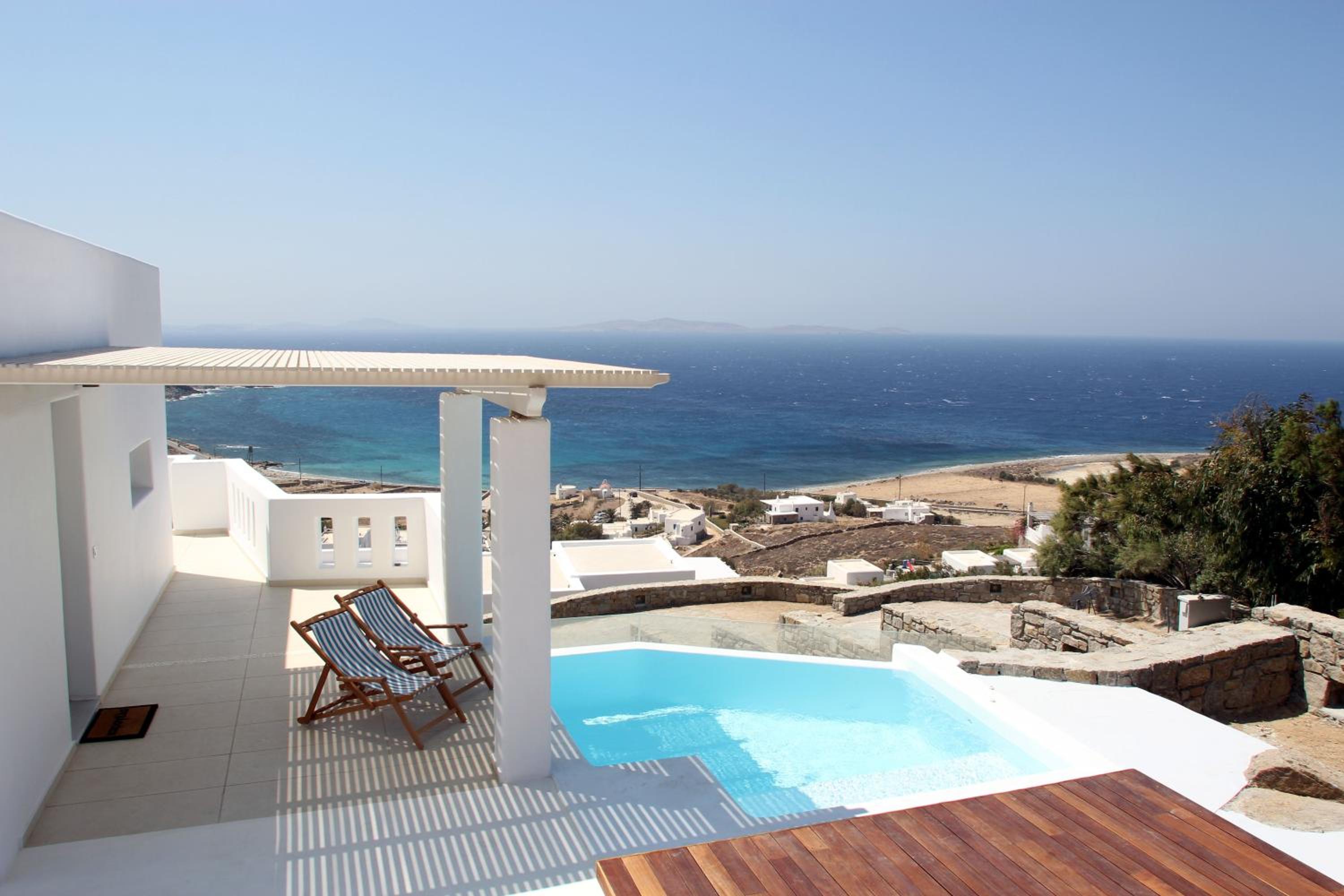 One-Bedroom Villa with Private Pool - Photo 3