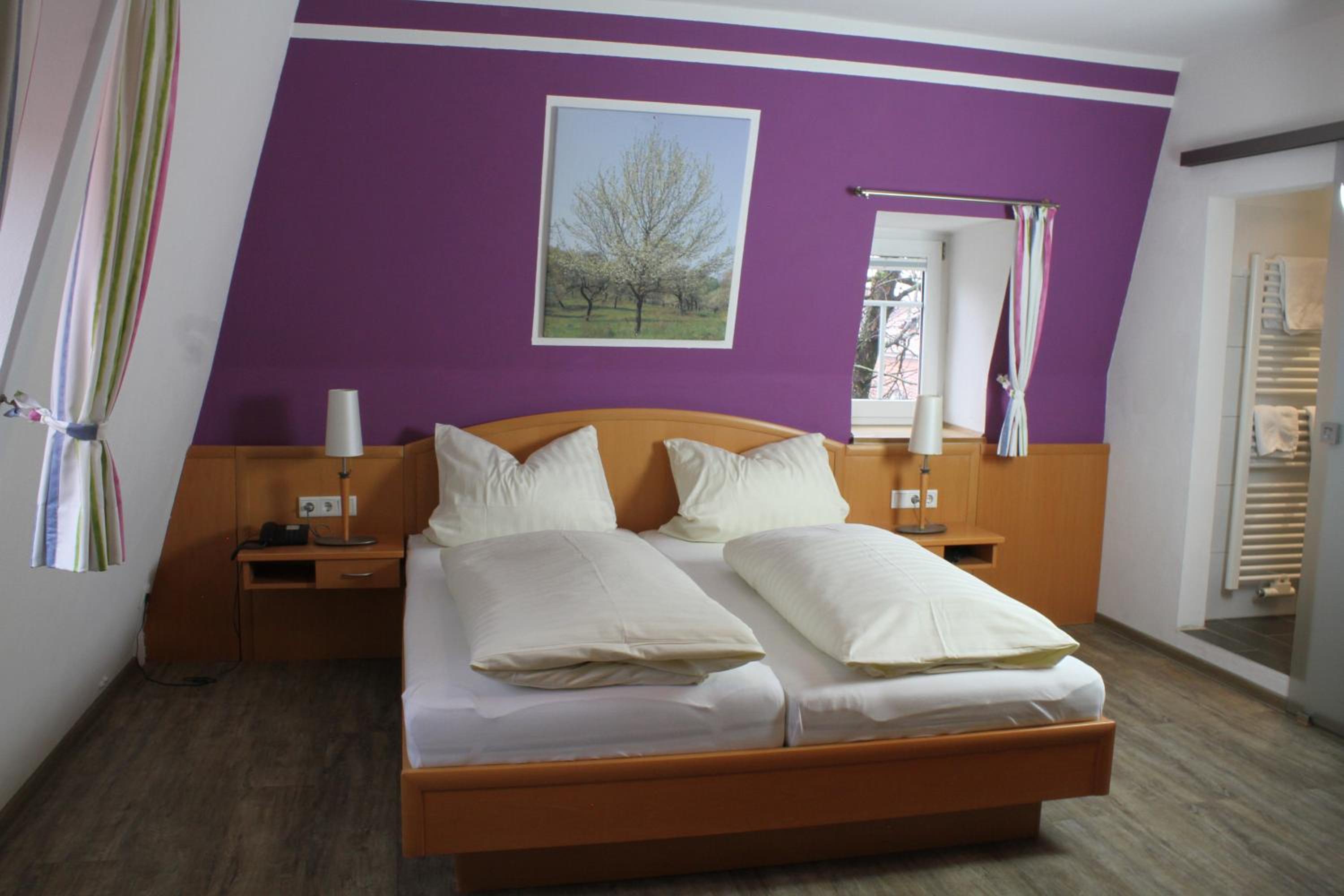 Basic Triple Room photo 1