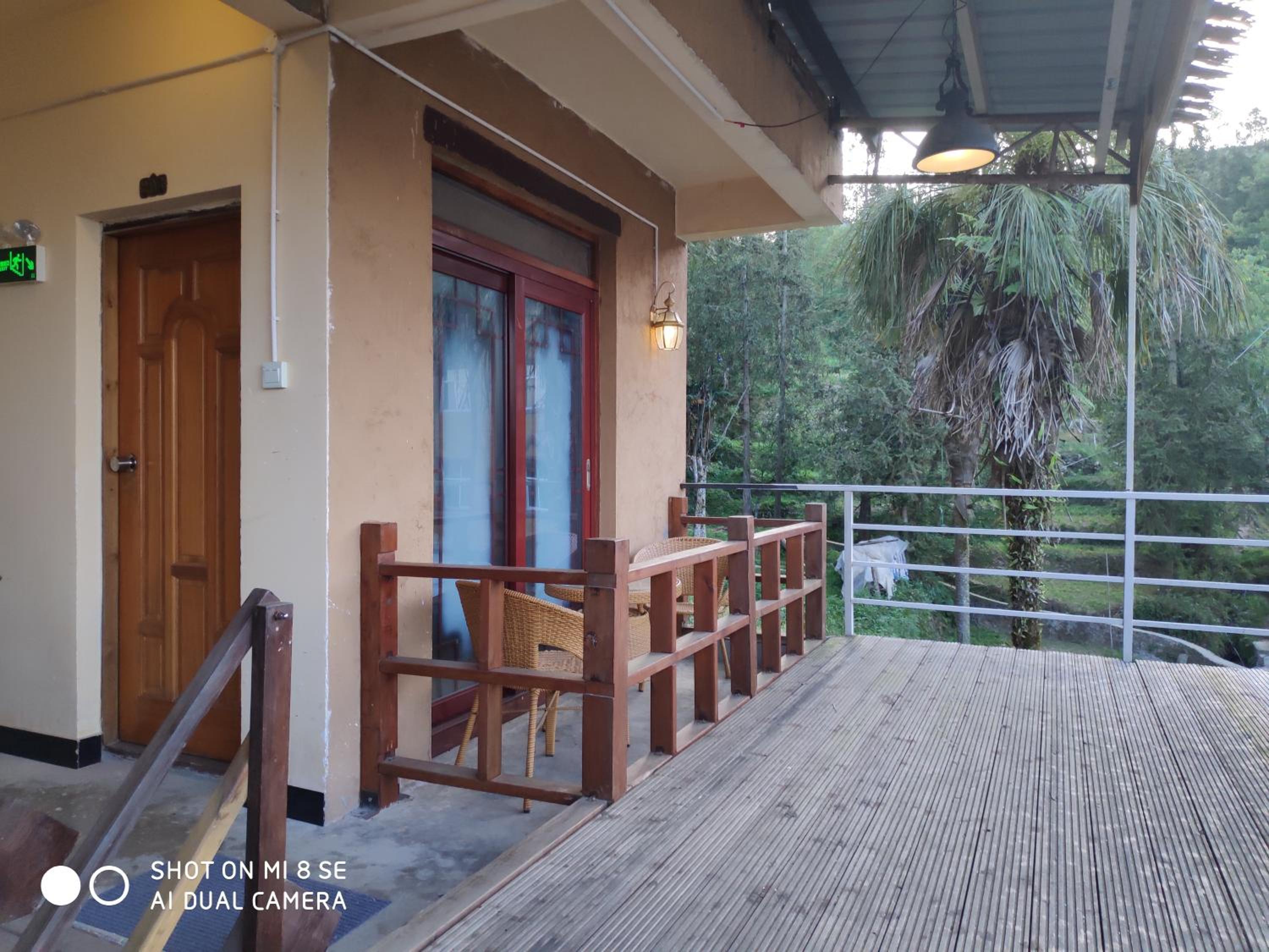 Standard Twin Room with Balcony photo 3