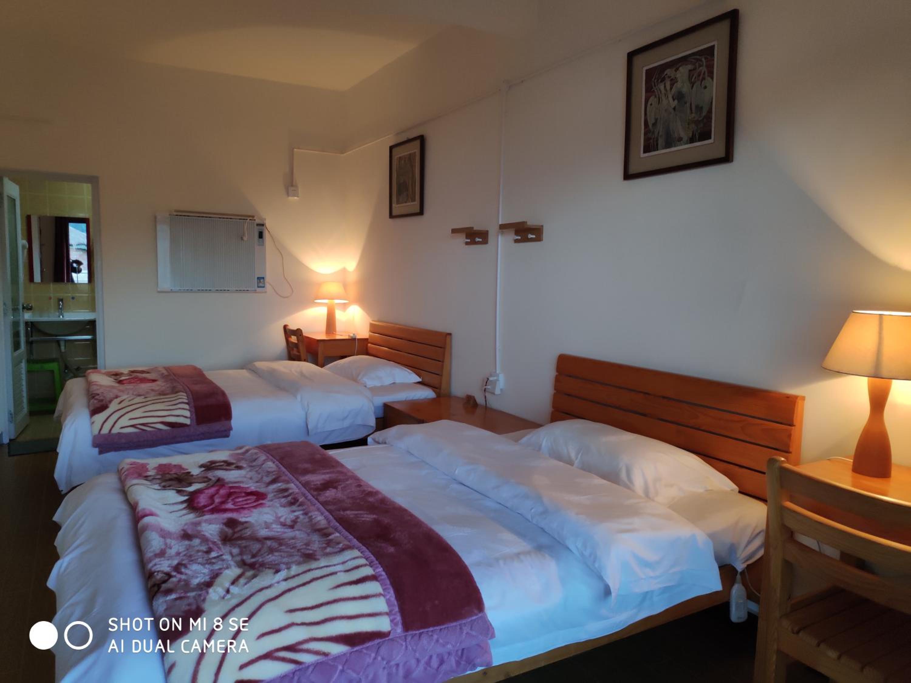 Standard Twin Room with Balcony photo 2