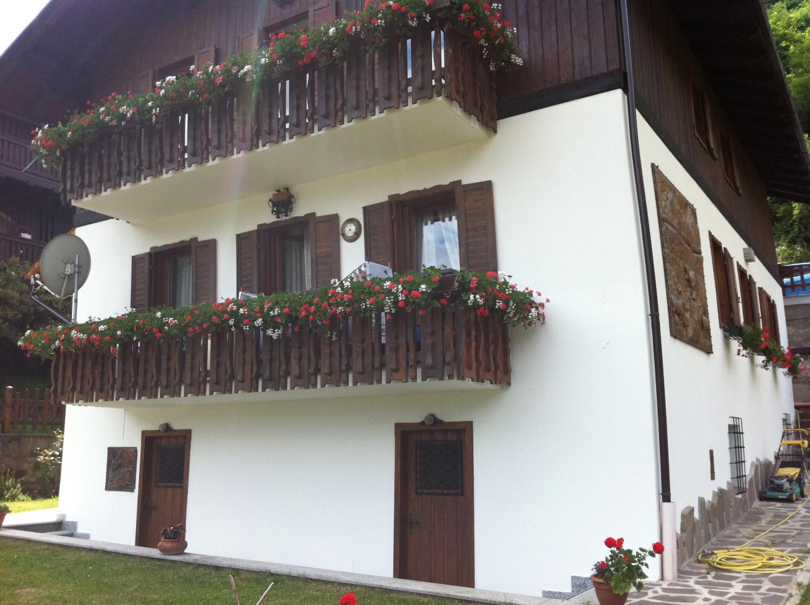 Villa photo 3