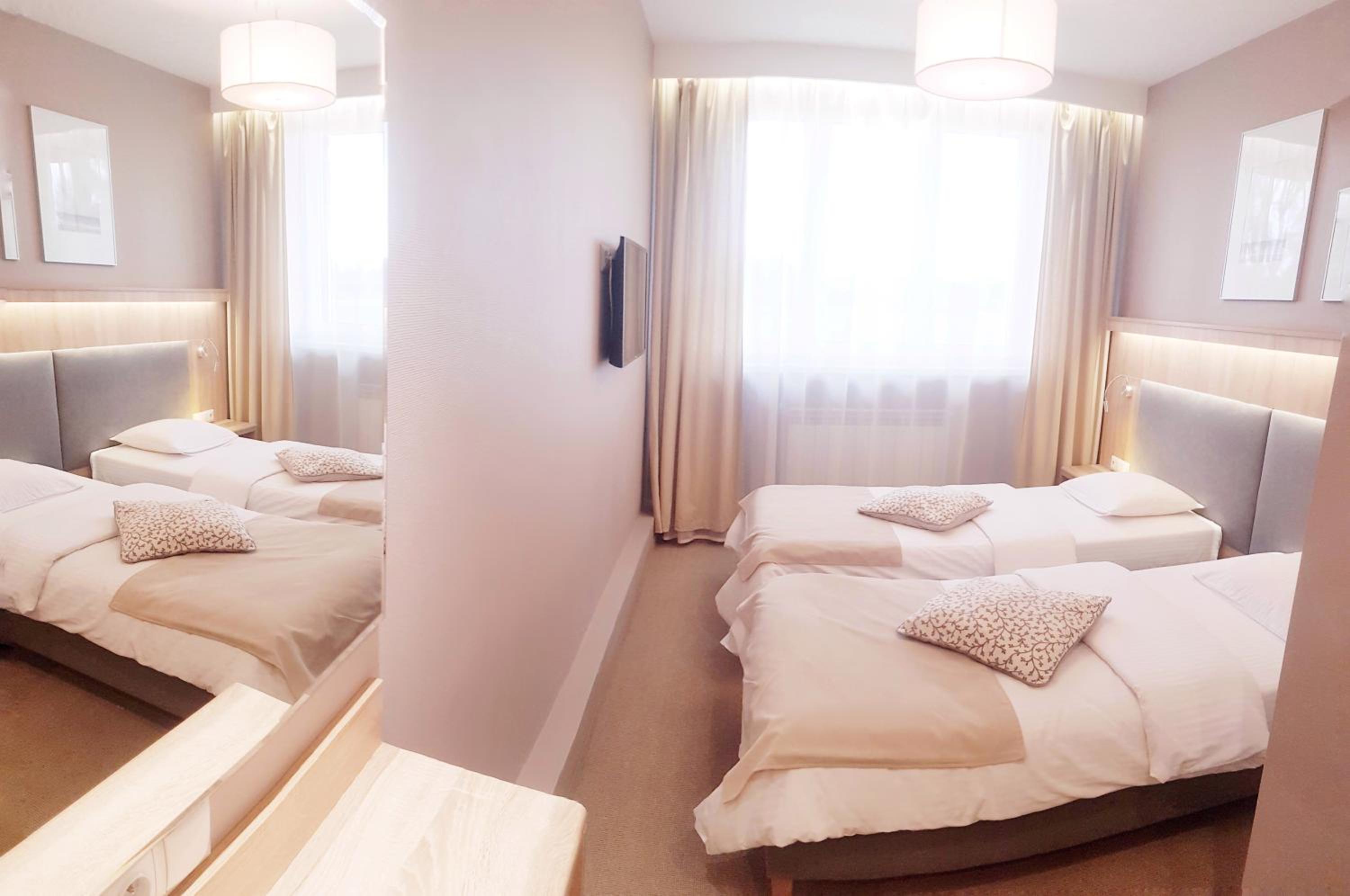 Standard Double or Twin Room - Photo 1