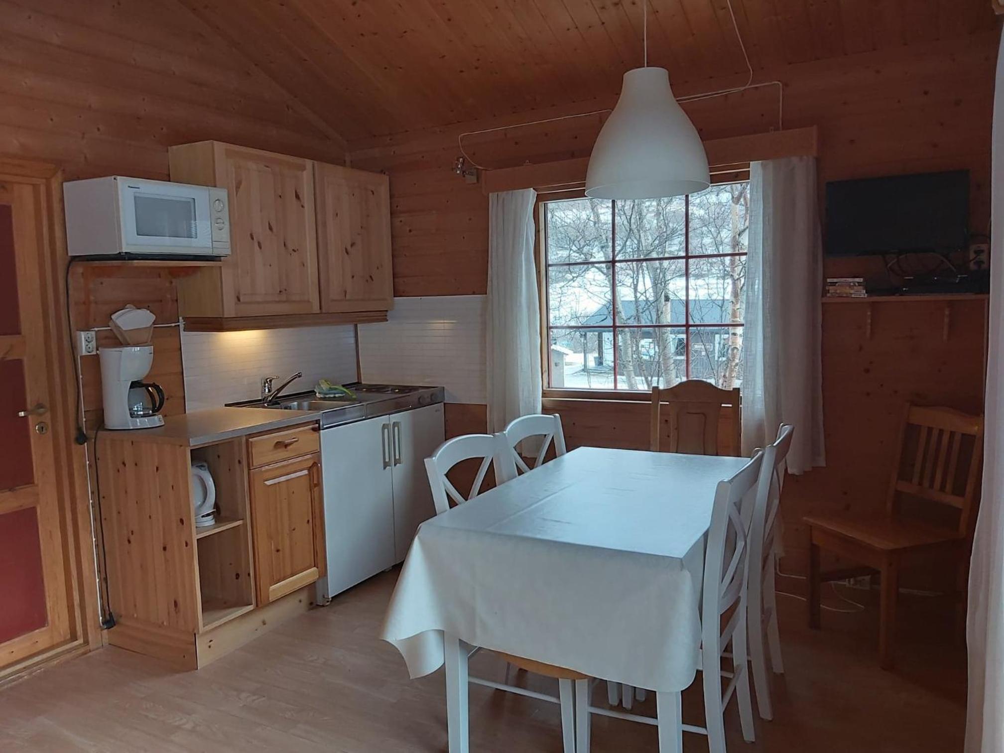 Two-Bedroom Cottage photo 3