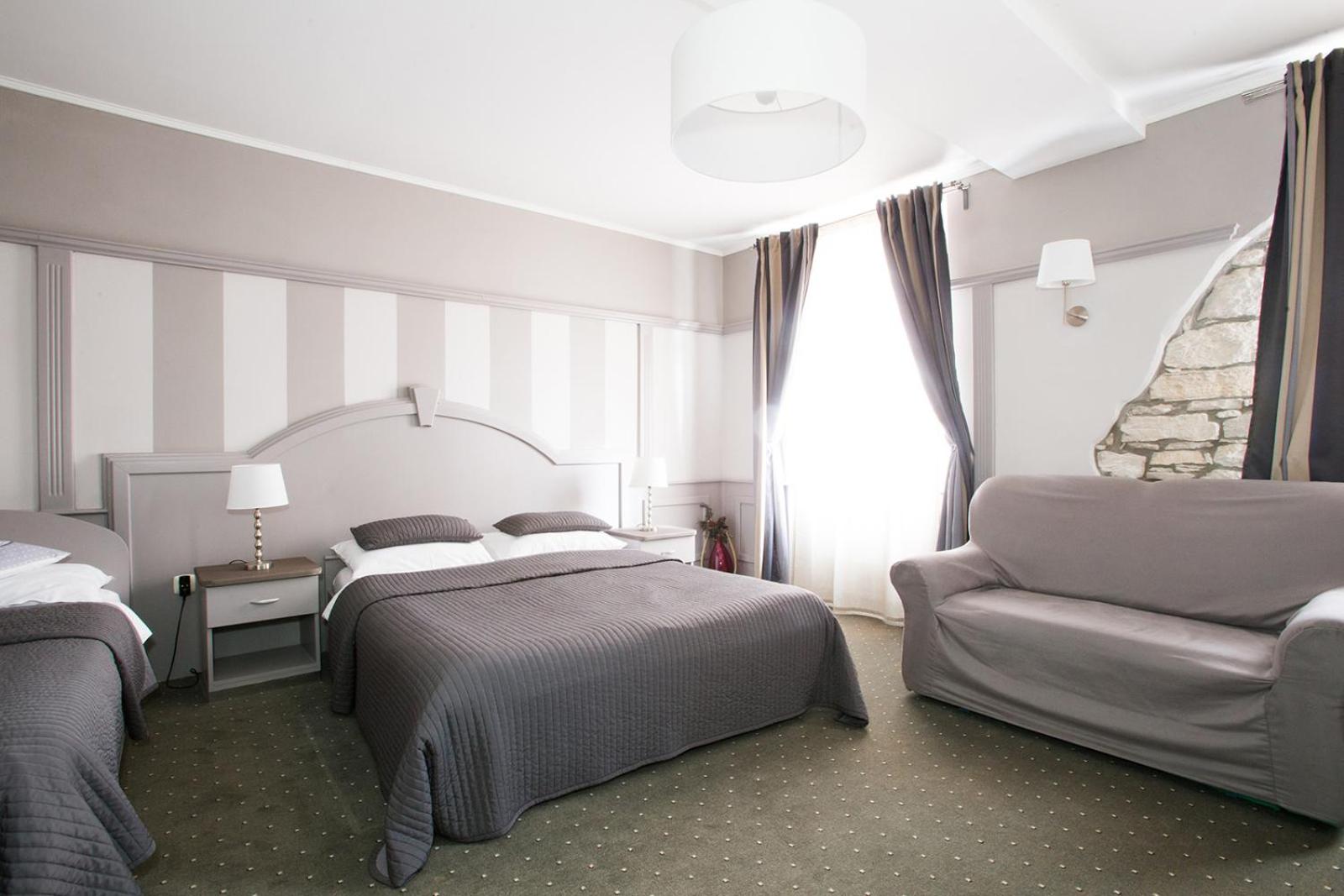 Deluxe Triple Room - Photo 2
