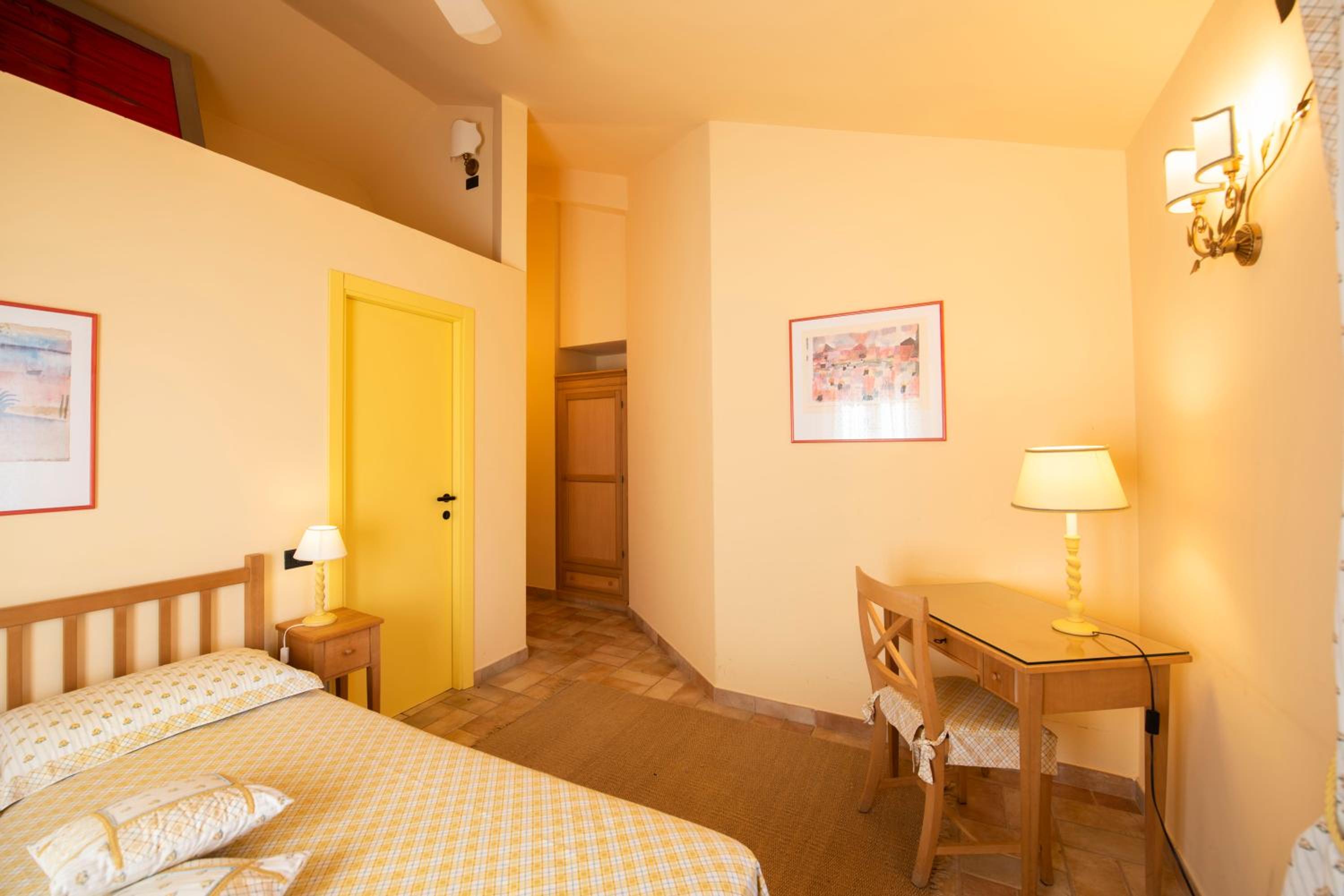 Double Room photo 2