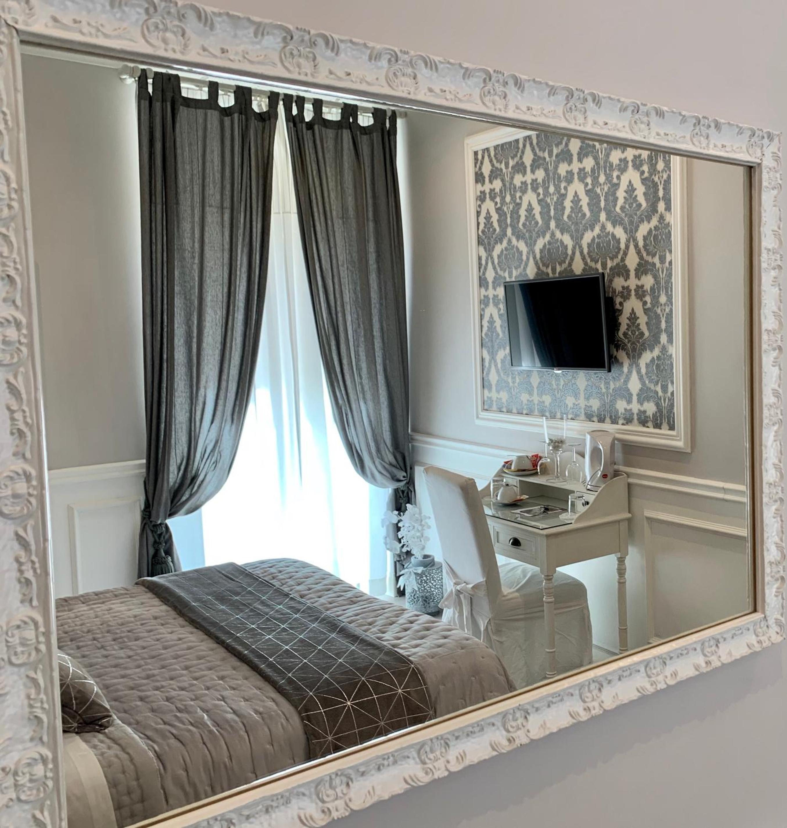 Deluxe Triple Room photo 2