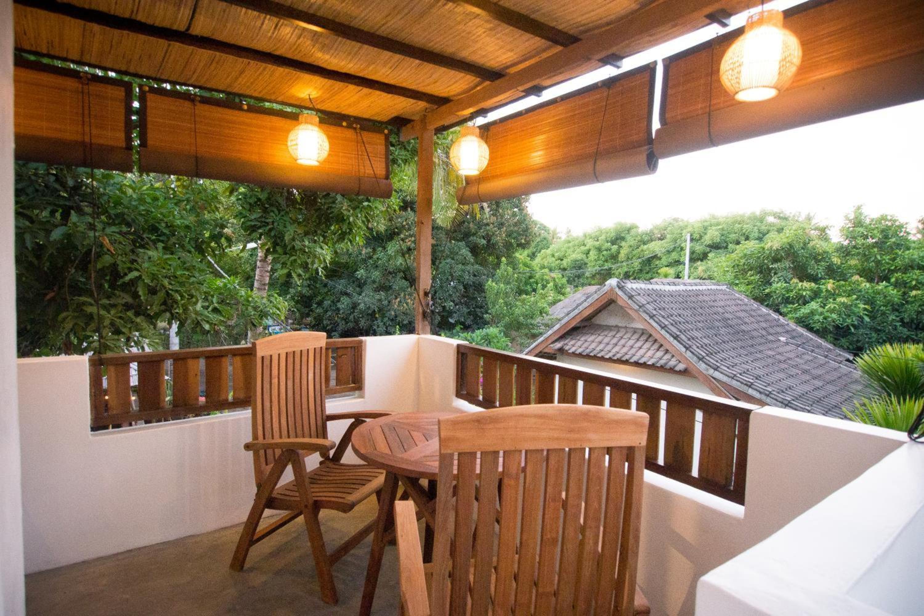Montserrat Sunrise Double Room - Photo 28