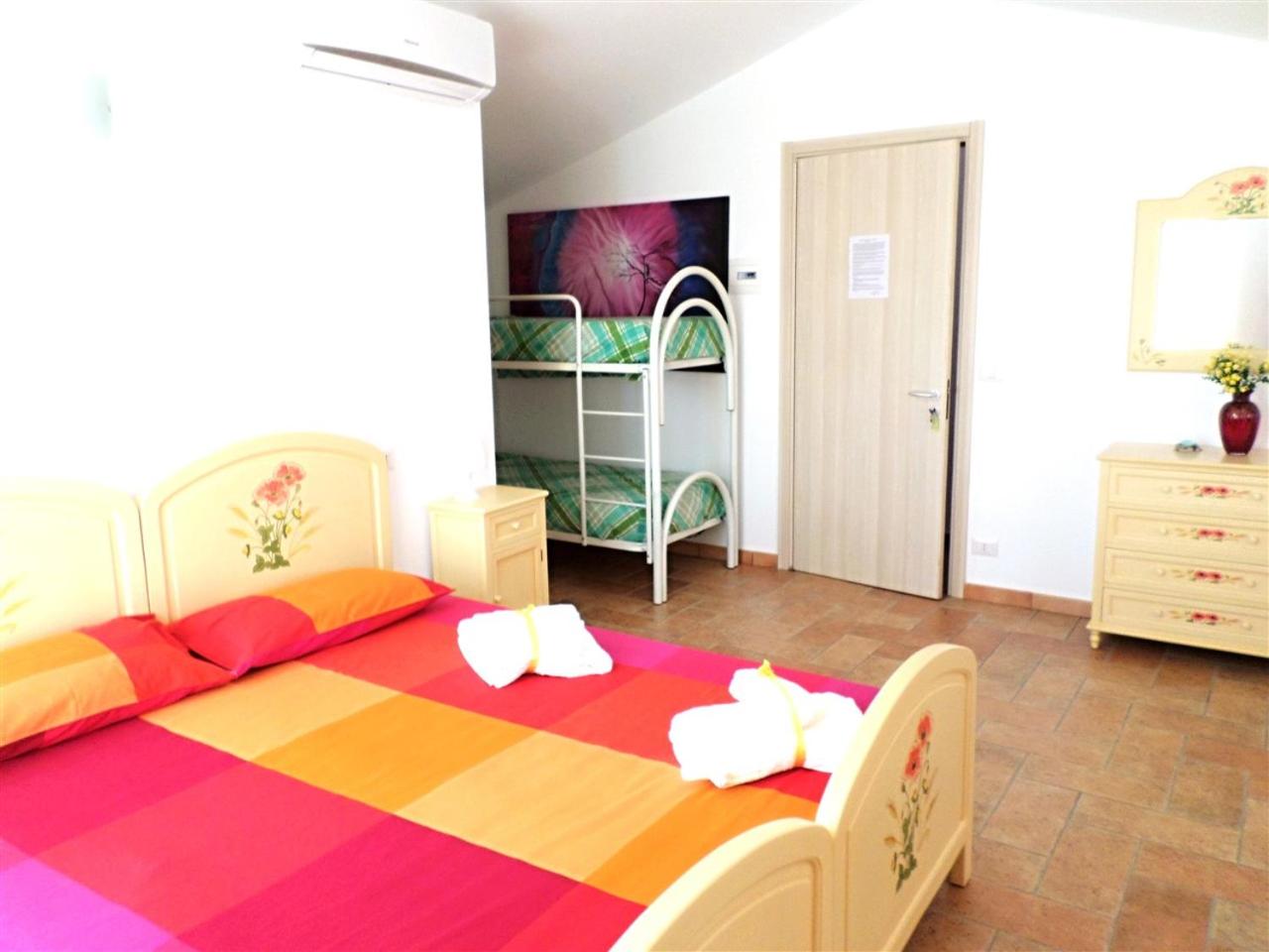 Double Room with Balcony and Sea View photo 1