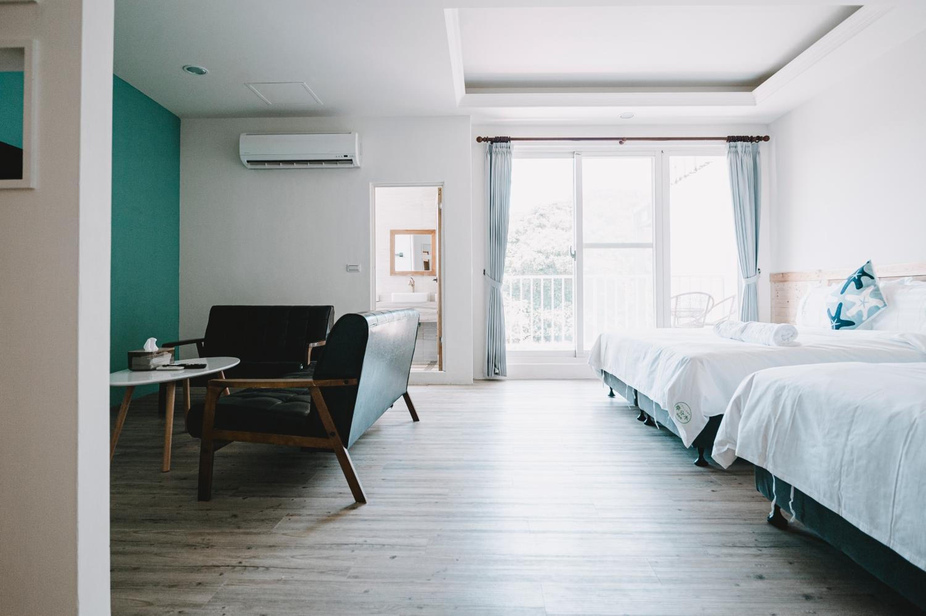 Quadruple Room with Mountain View and Balcony