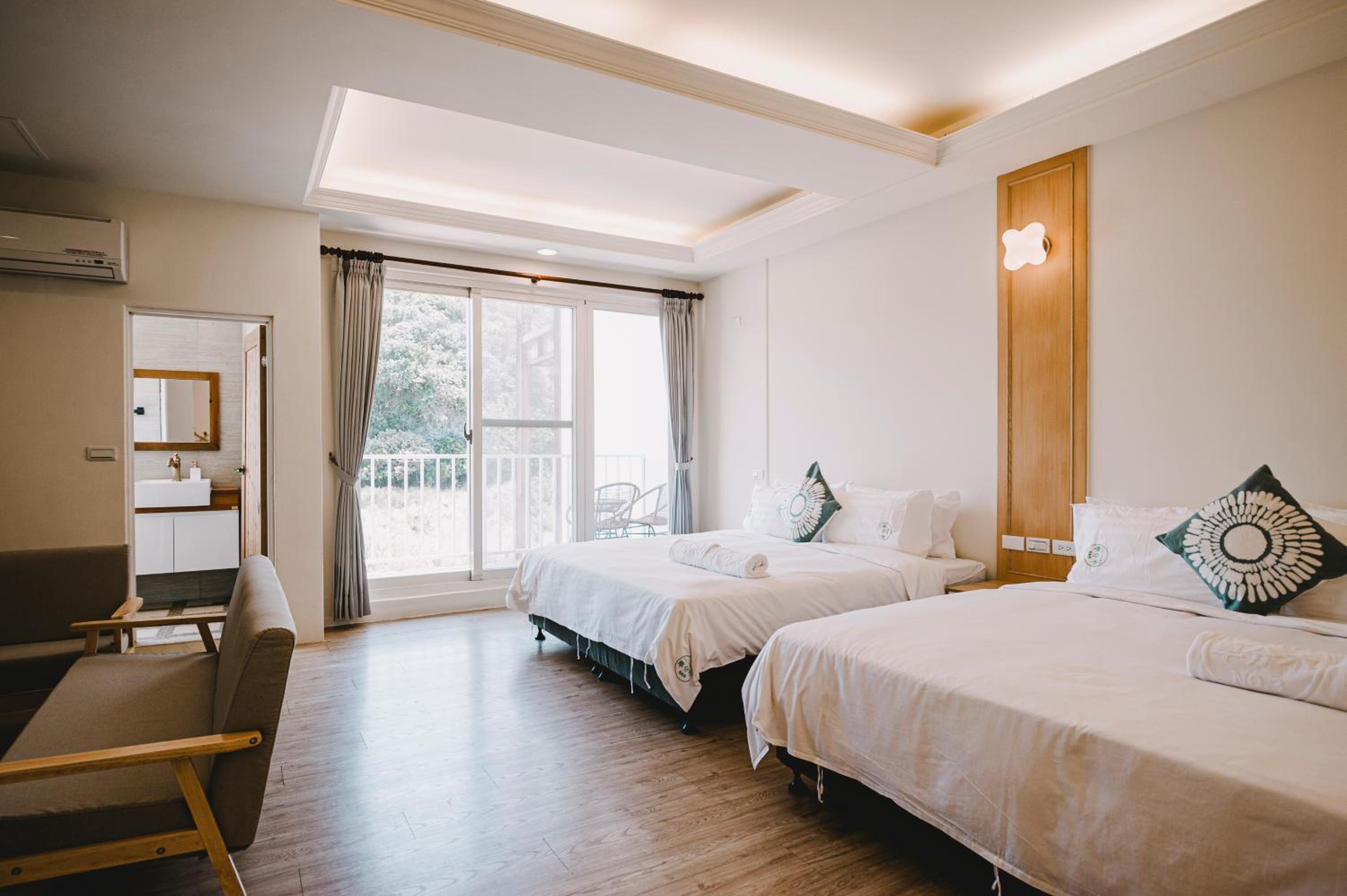 Quadruple Room with Mountain View and Balcony